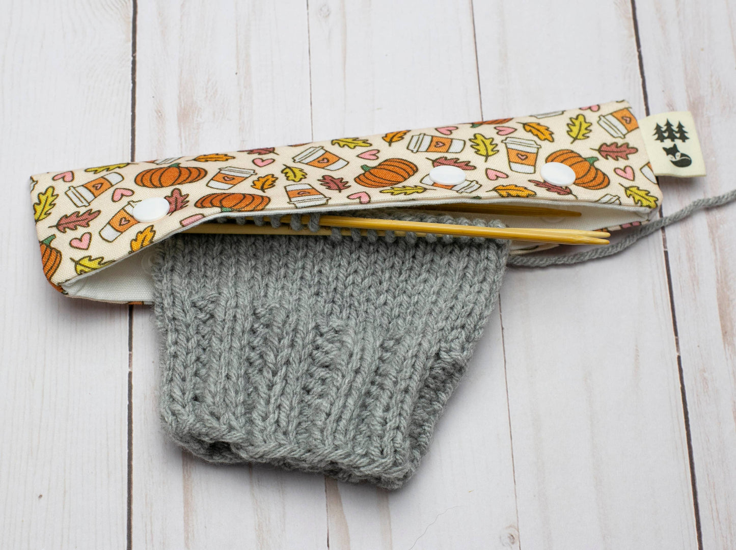 Étui pour aiguilles à chaussettes et DPN motif Saveurs d'automne