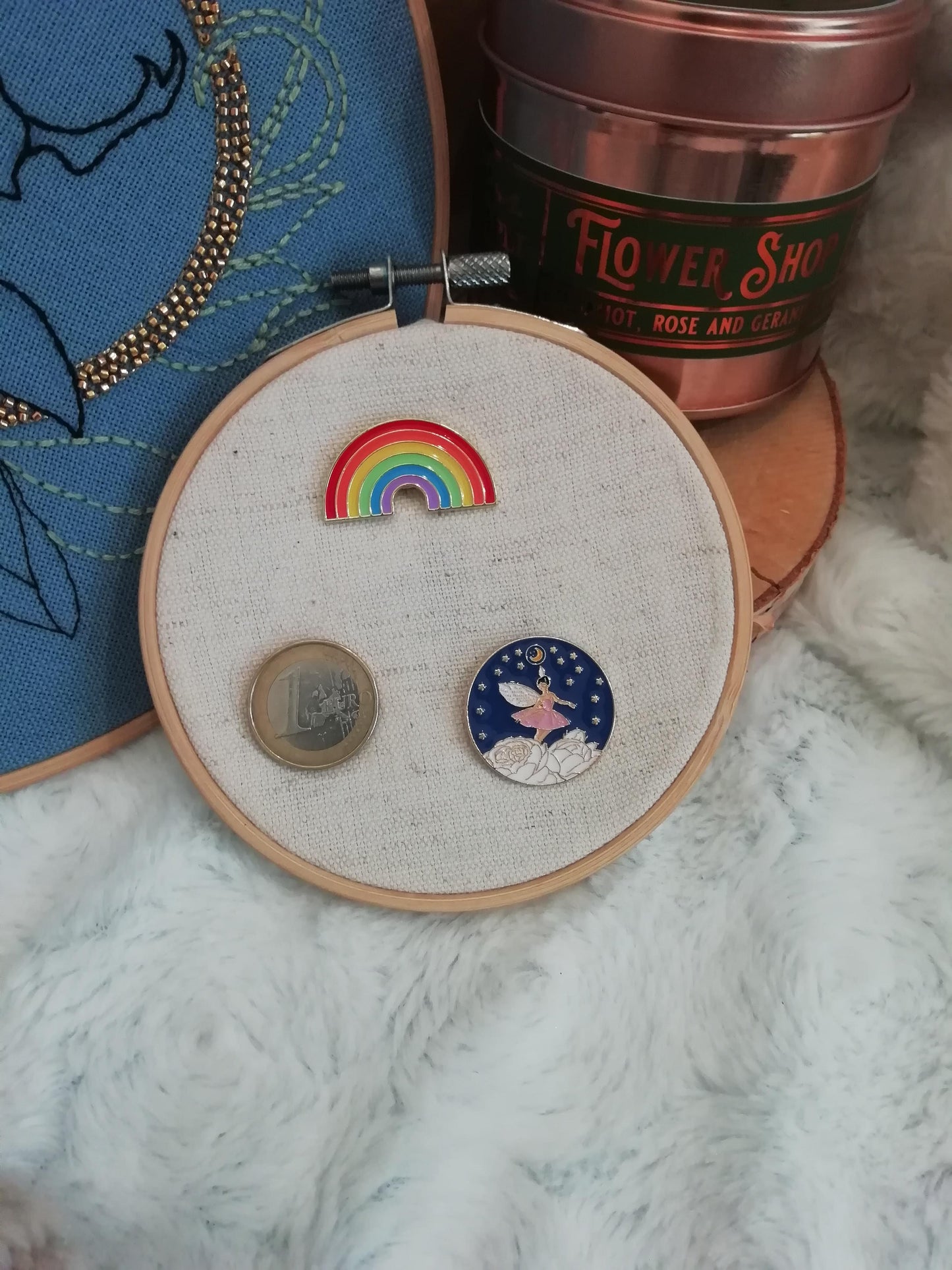 Magnetic needle holder for “Rainbow” “Dancing Fairy” embroidery