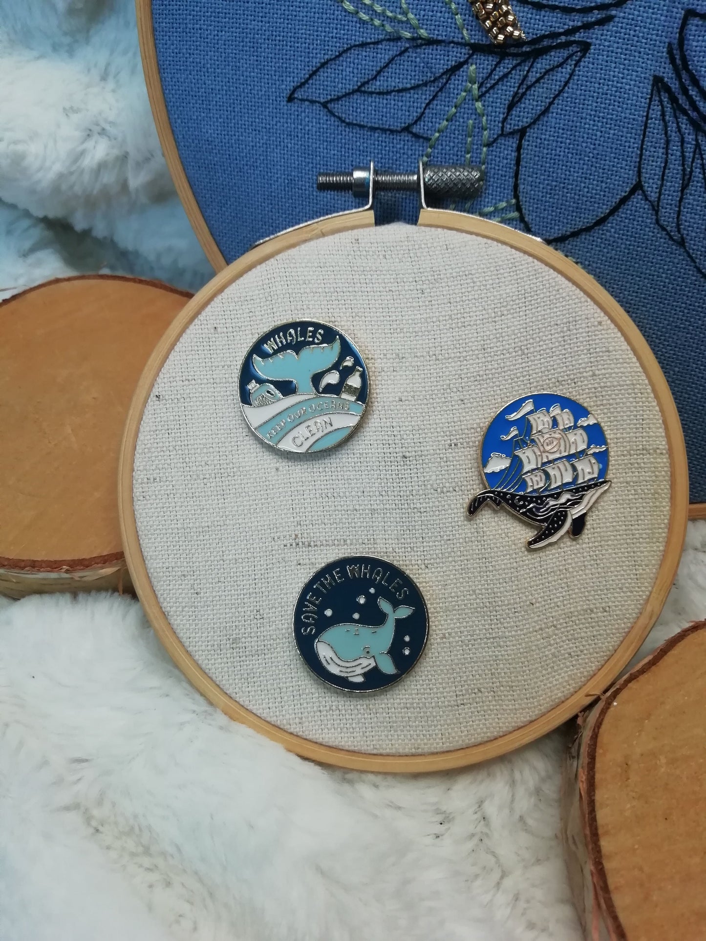 Magnetic needle holder for embroidery "Save the whales", "Oceans clean" and "Whale boat"