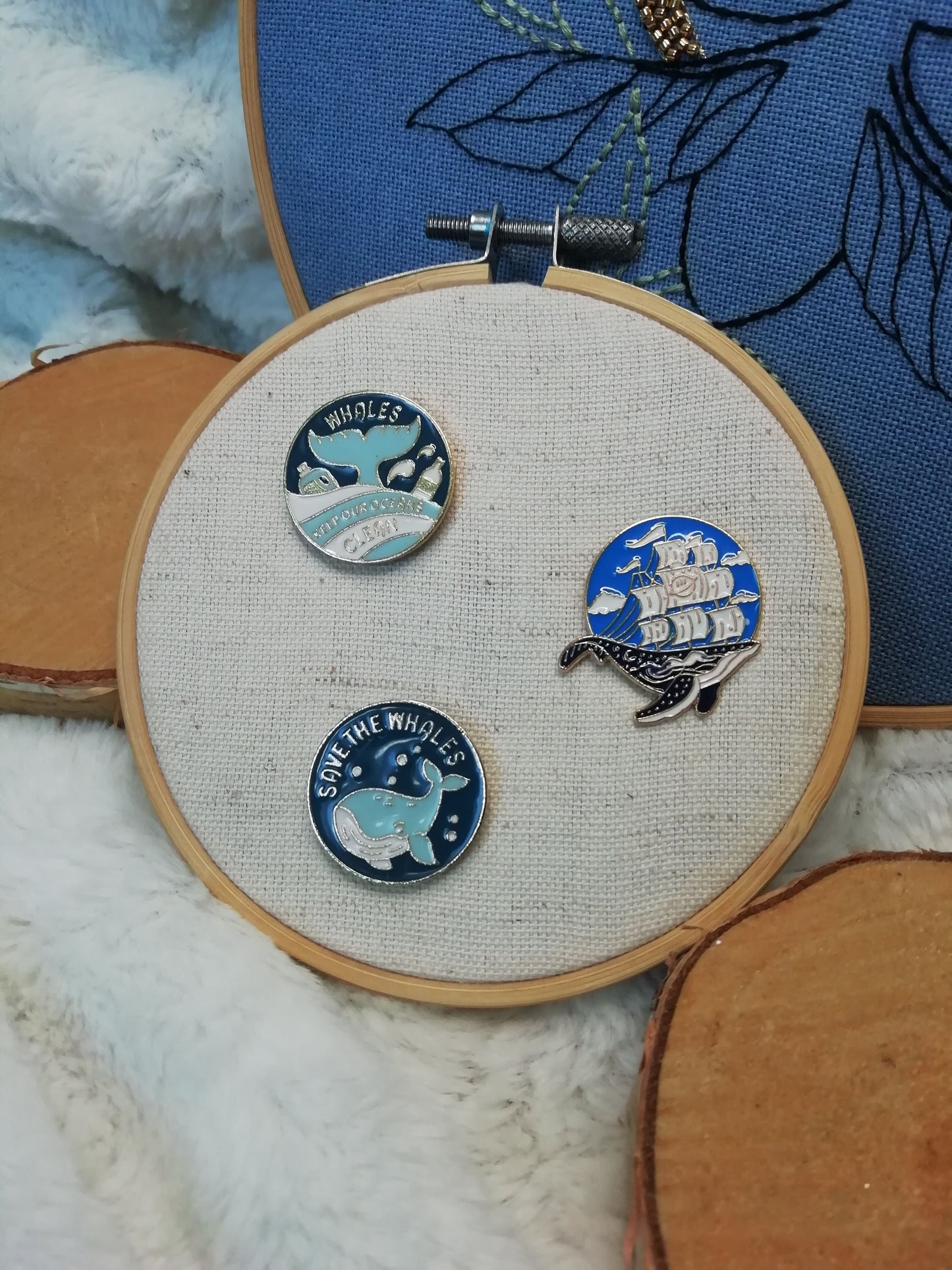 Magnetic needle holder for embroidery "Save the whales", "Oceans clean" and "Whale boat"