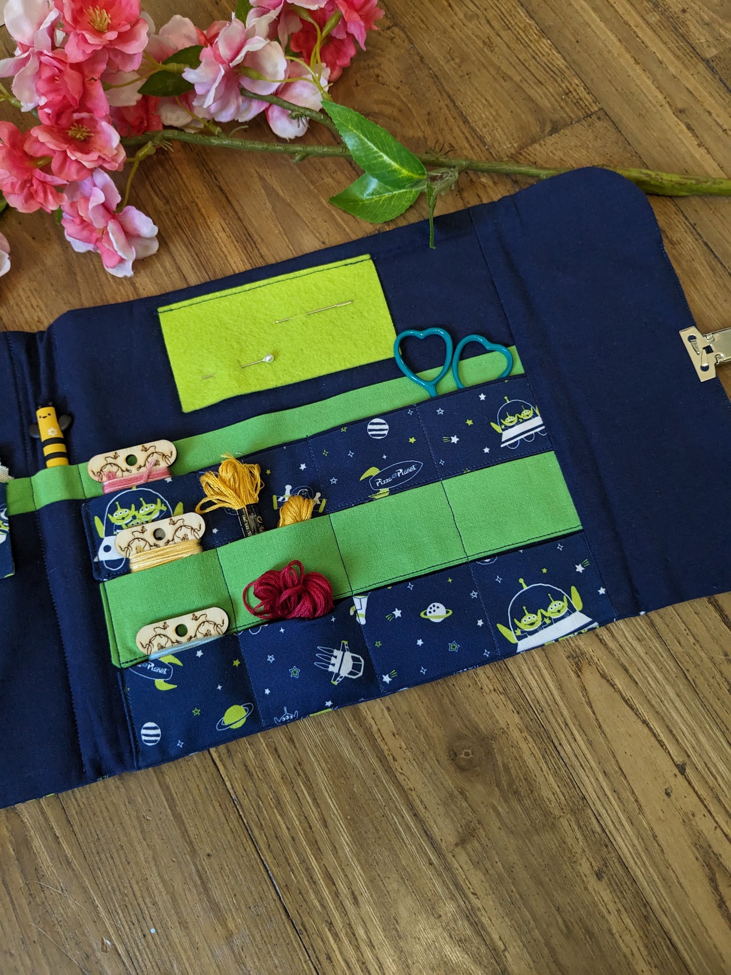 Pochette à broderie Aliens Toy story