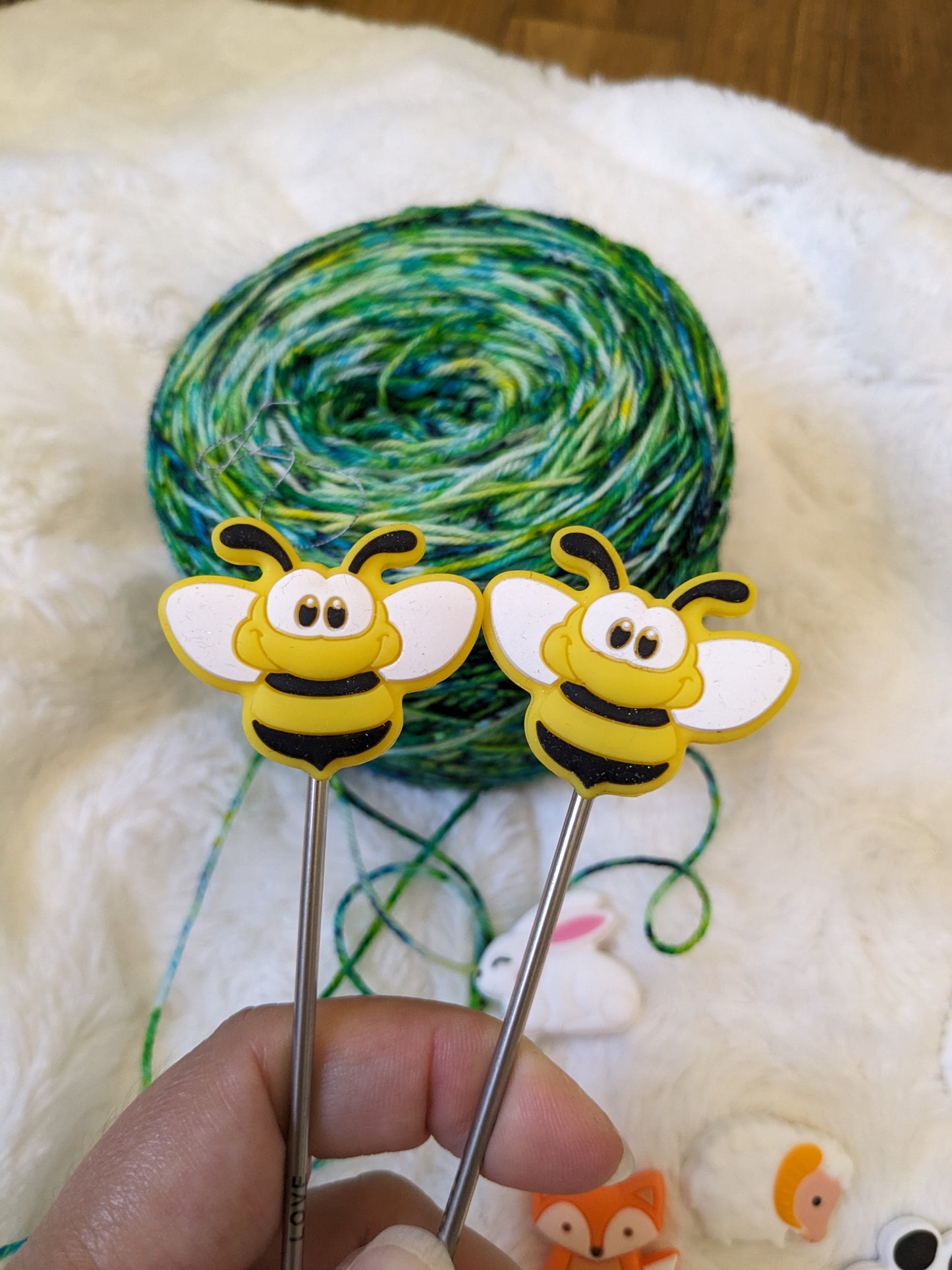 Bouchons d'aiguilles / protège pointes pour aiguilles à tricoter à partir de 2,5mm (sauf alpaga et abeille 3mm)