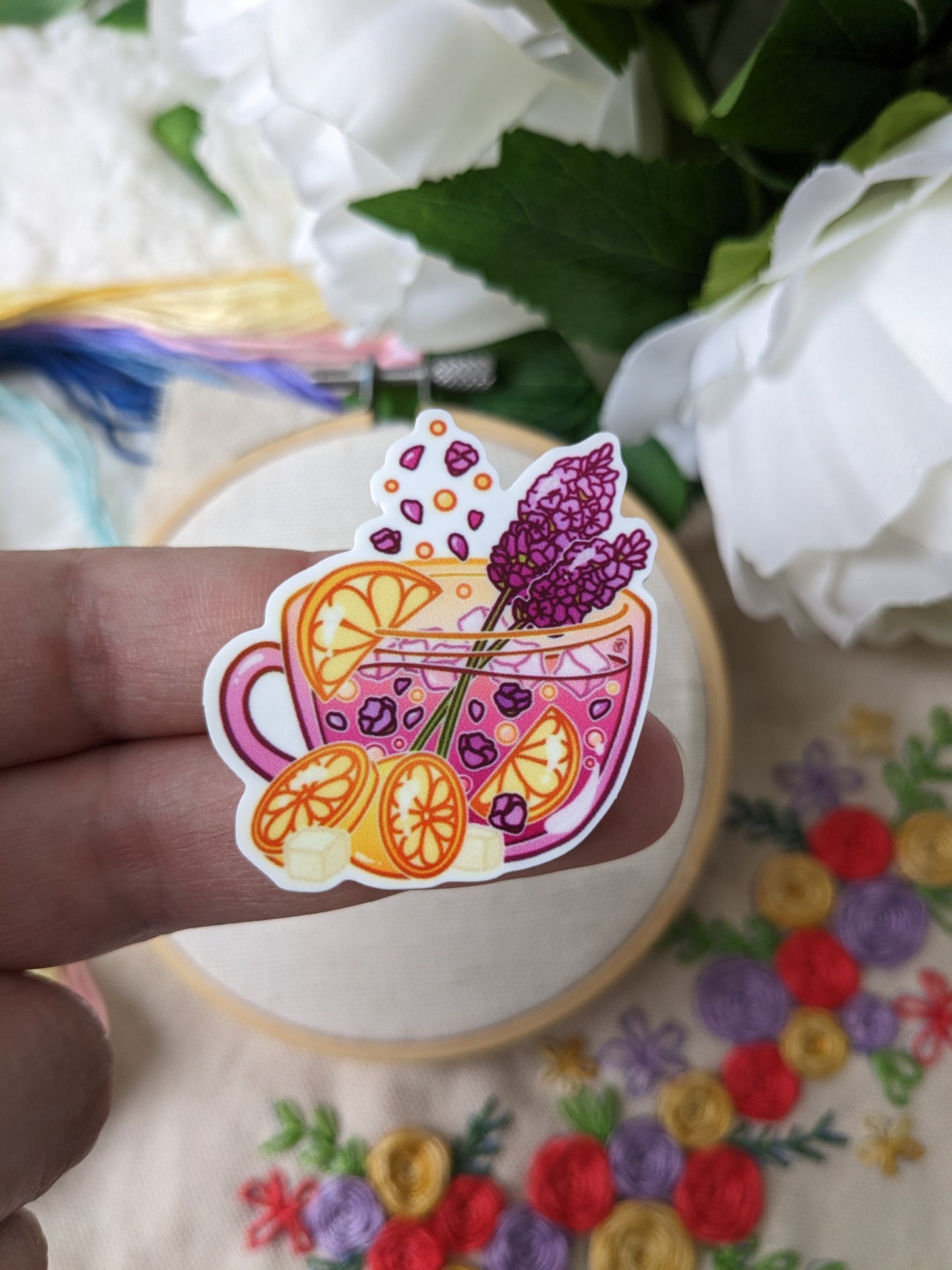 Magnetic needle holder / needle minder "Lavender orange tea", "Mauve butterfly", "Viole" or "Fox and butterfly"