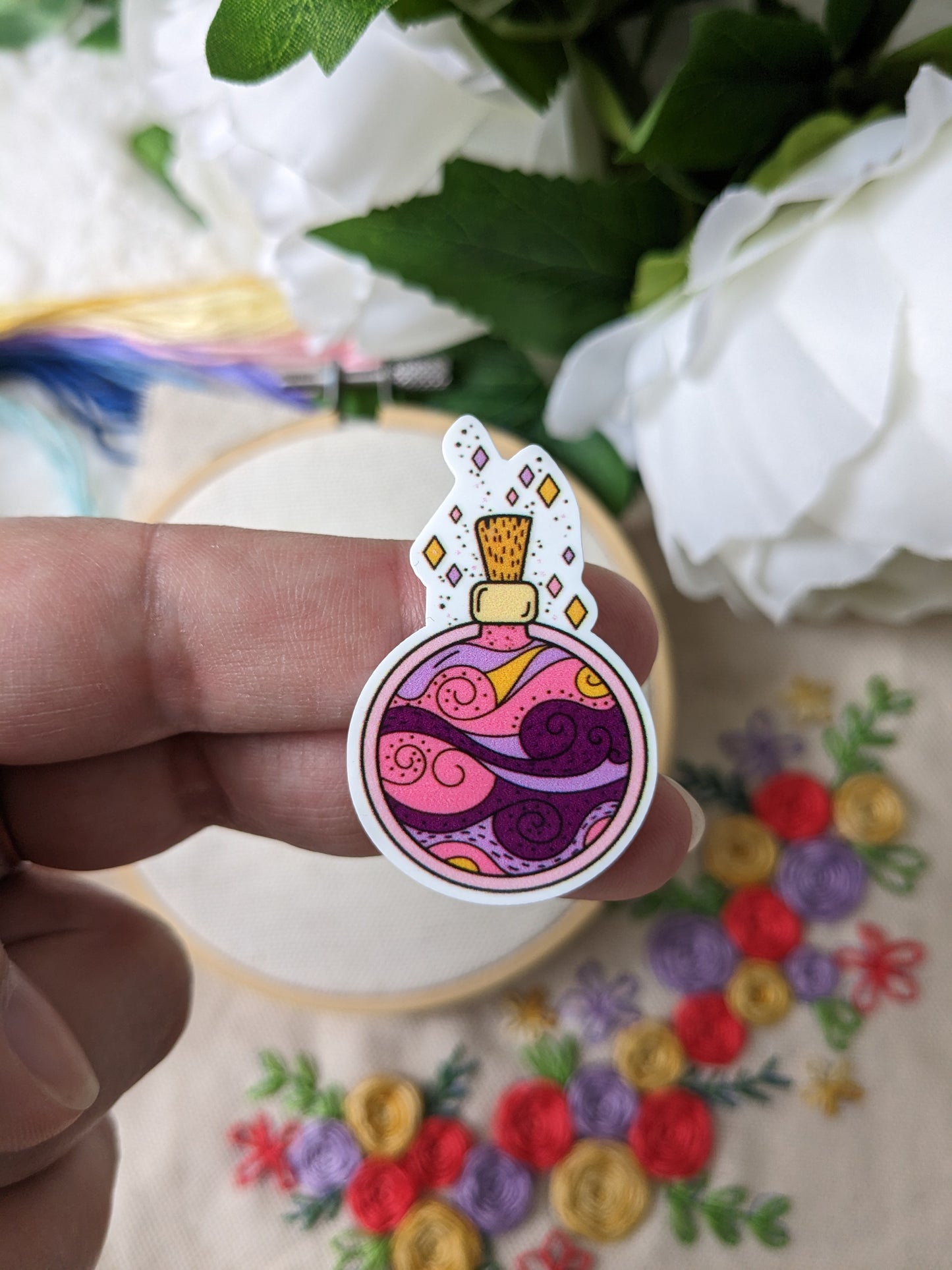 Magnetic needle holder / needle minder "Lavender orange tea", "Mauve butterfly", "Viole" or "Fox and butterfly"
