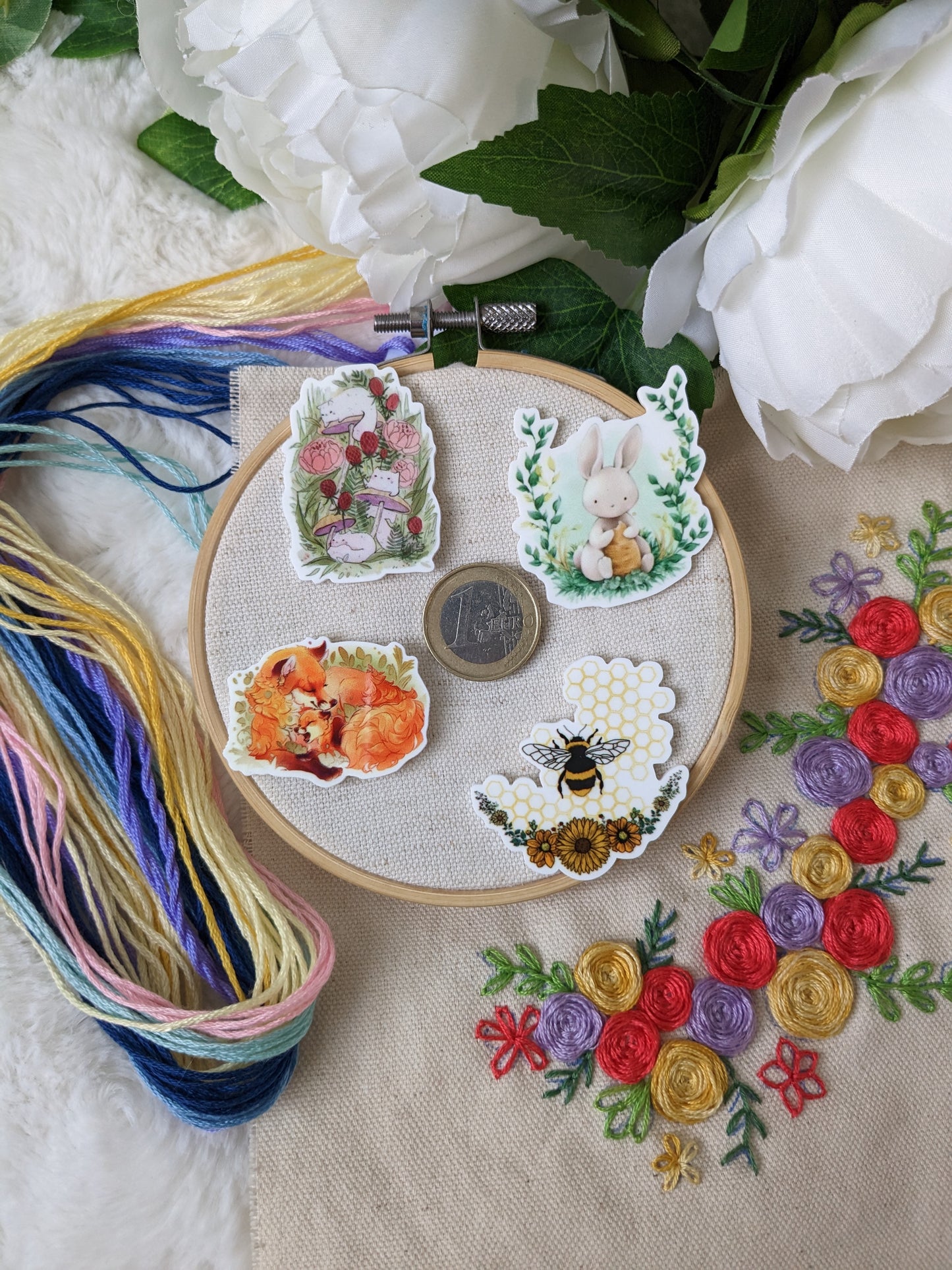 Magnetic needle holder / needle minder "Trio of cats", "Vixen and fox cub", "Bee and cells" or "Rabbit"
