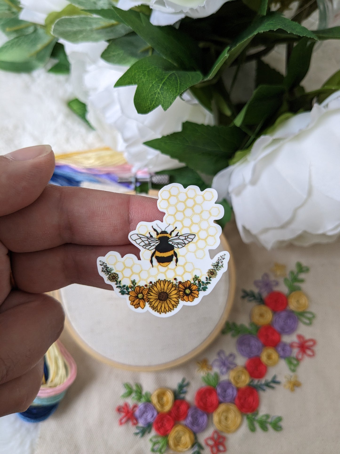 Magnetic needle holder / needle minder "Trio of cats", "Vixen and fox cub", "Bee and cells" or "Rabbit"