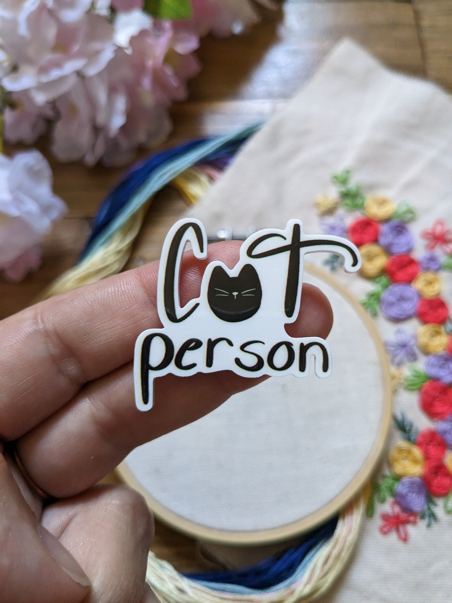 Magnetic needle holder / needle minder "Vague 80'", "Tea and butterfly", "Cat person" or "Cat and planet"
