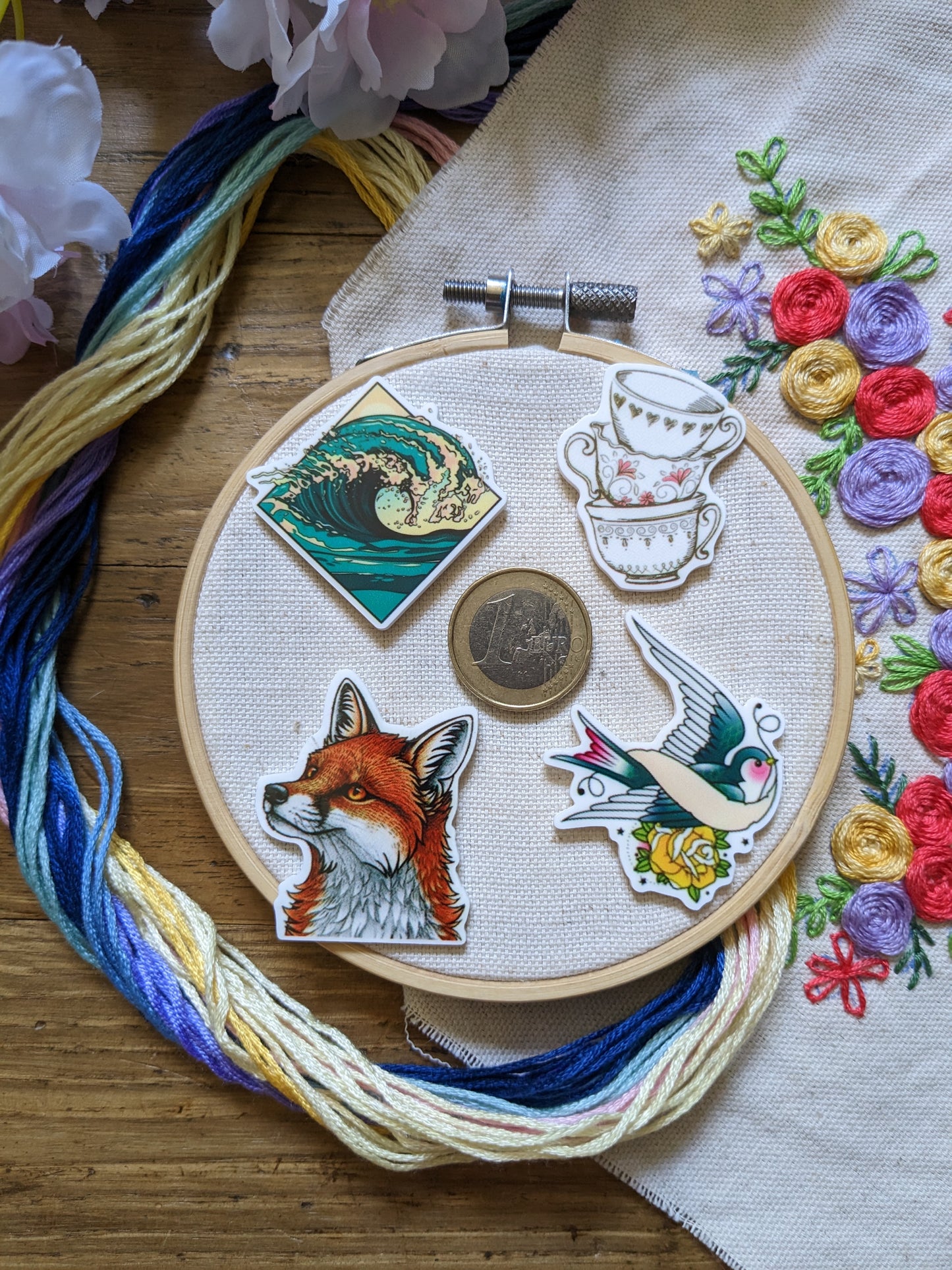 Magnetic needle holder / needle minder "Diamond wave", "Swallow", "Vintage fox" or "Cups"