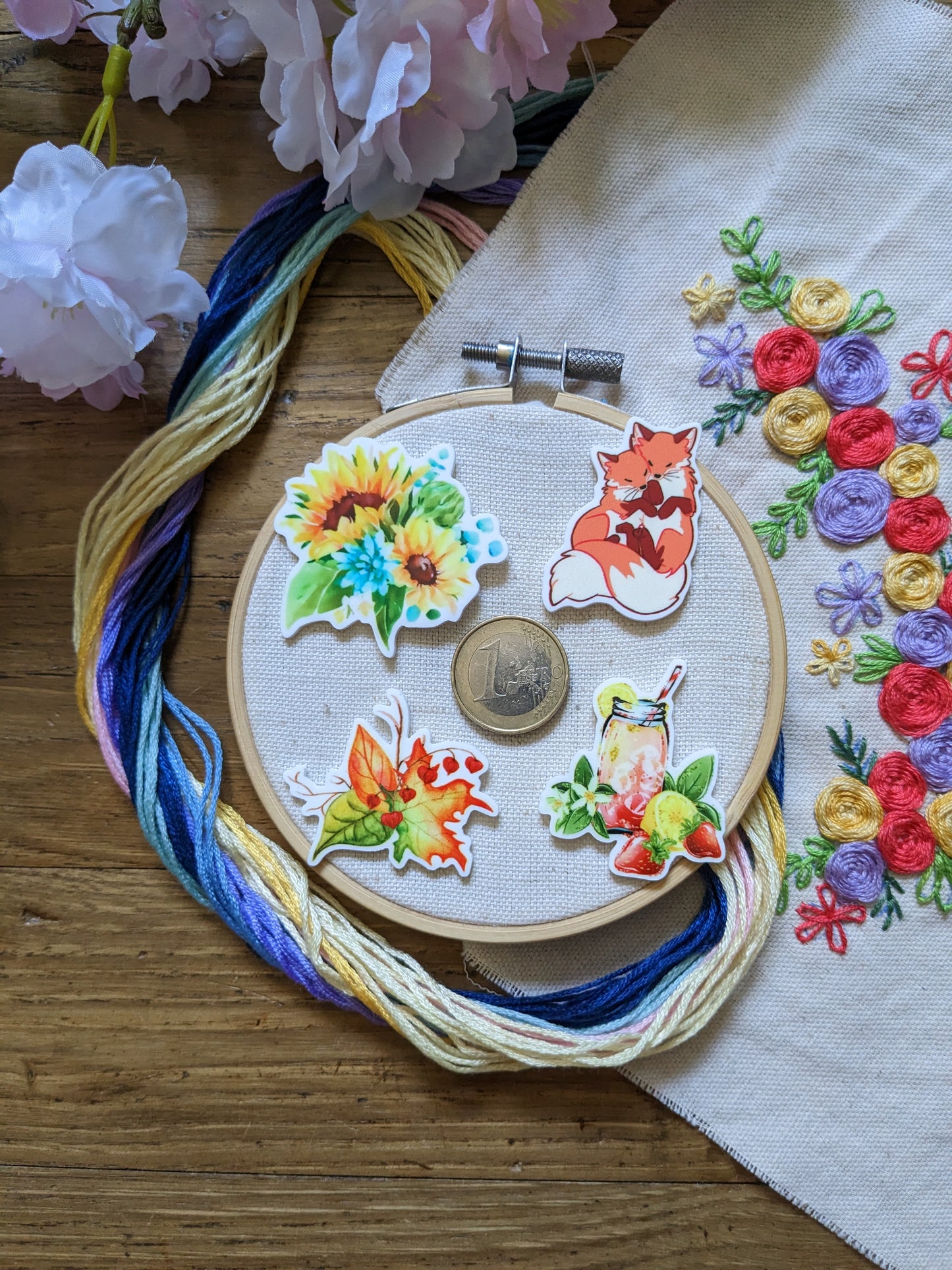 Porte aiguille aimanté / needle minder "Câlin de renard", "Tournesol", "Limonade fraise" ou "Feuilles d'automne"