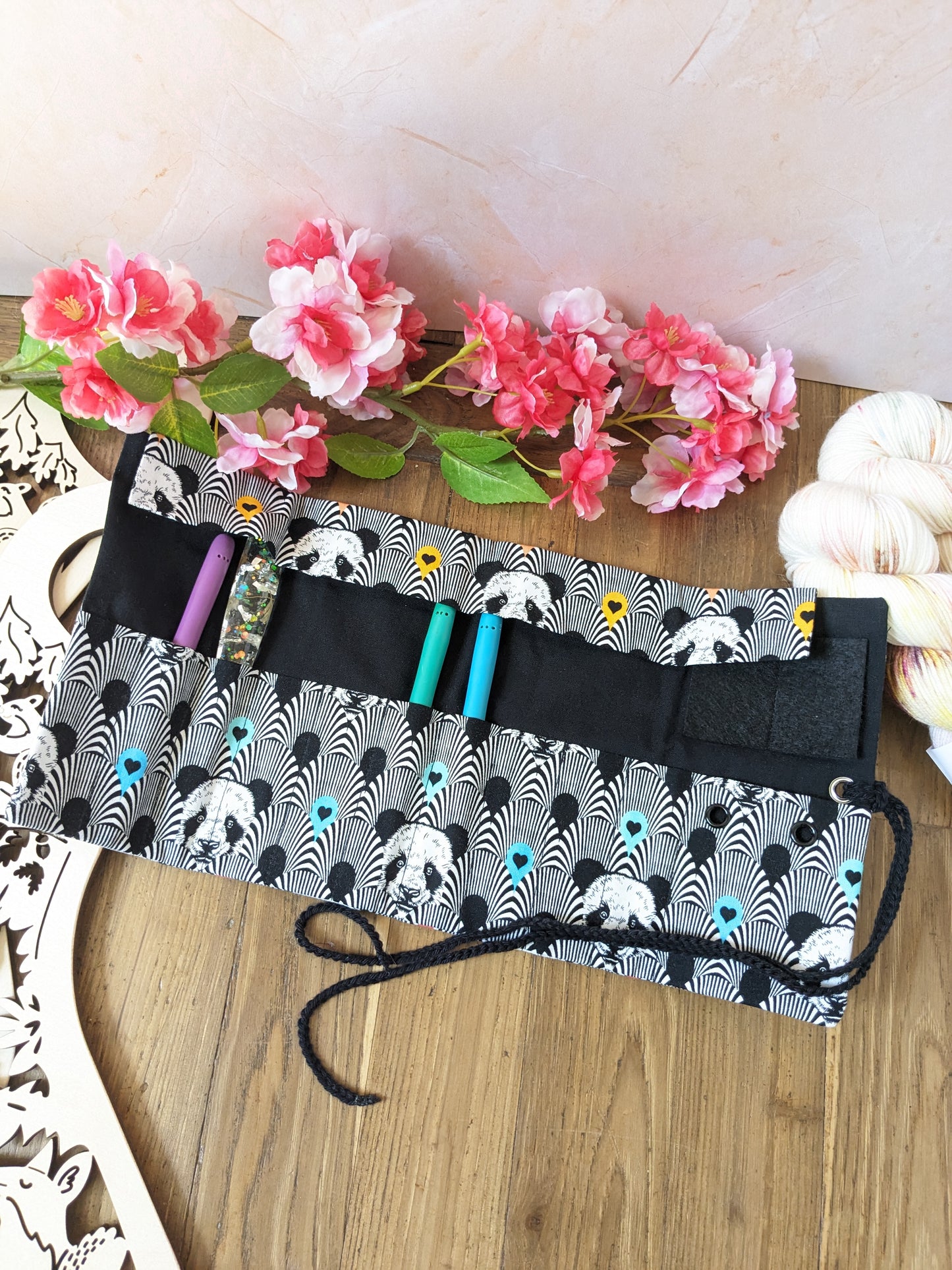 Pouch / rolling case for storing crochet hooks, "Dragonflies" pattern