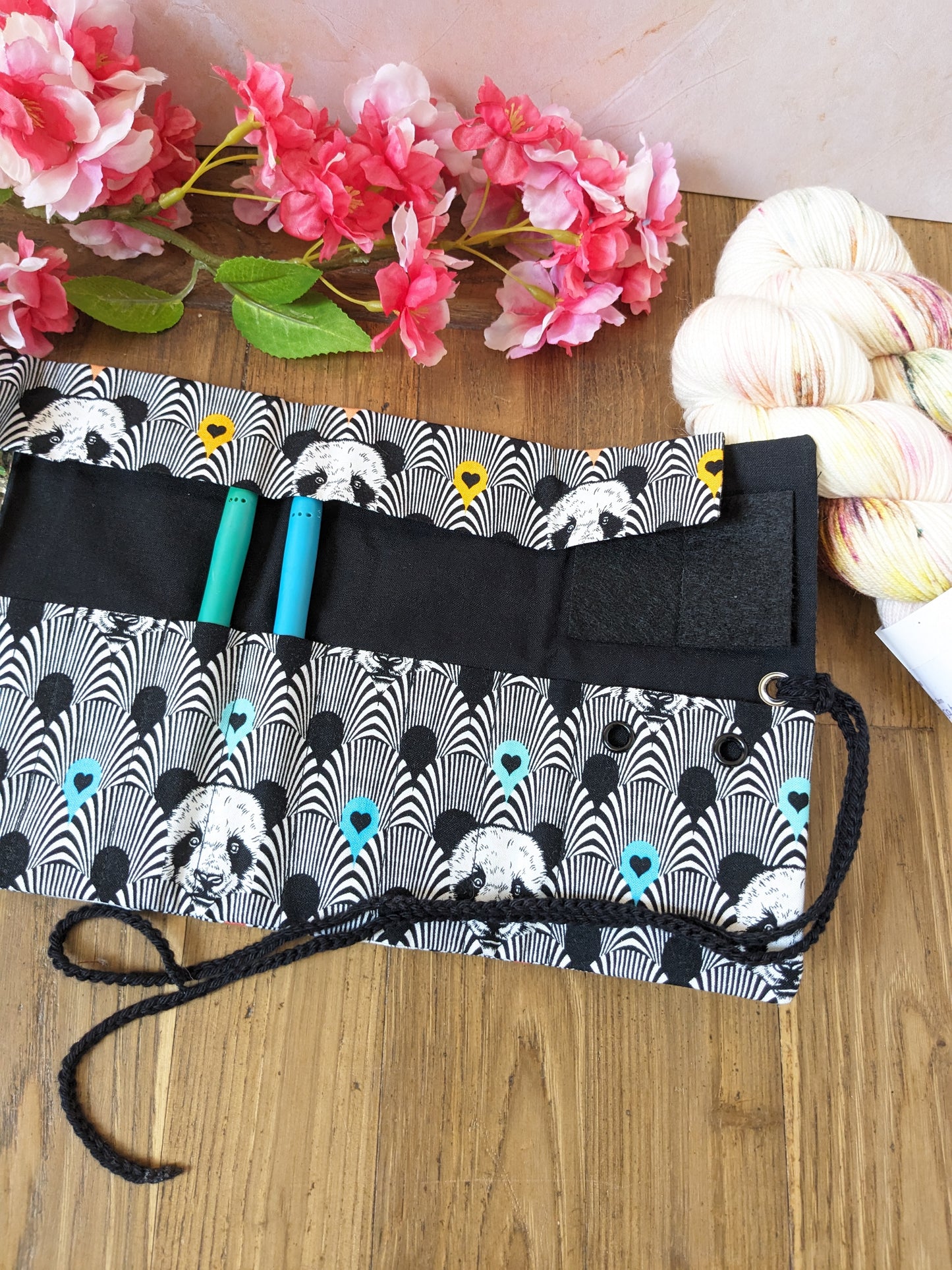 Pouch / rolling case for storing crochet hooks, "Dragonflies" pattern