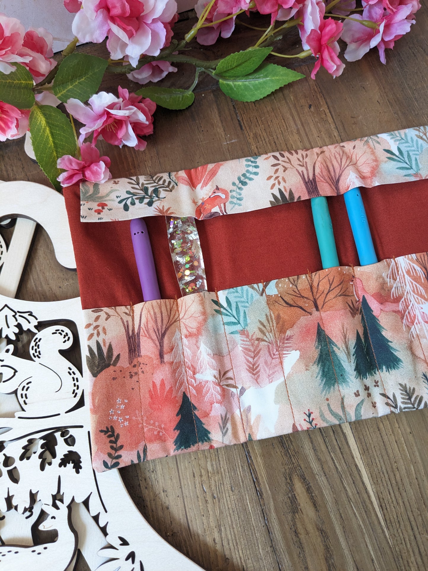 Pouch / rolling case for storing crochet hooks, "Dragonflies" pattern