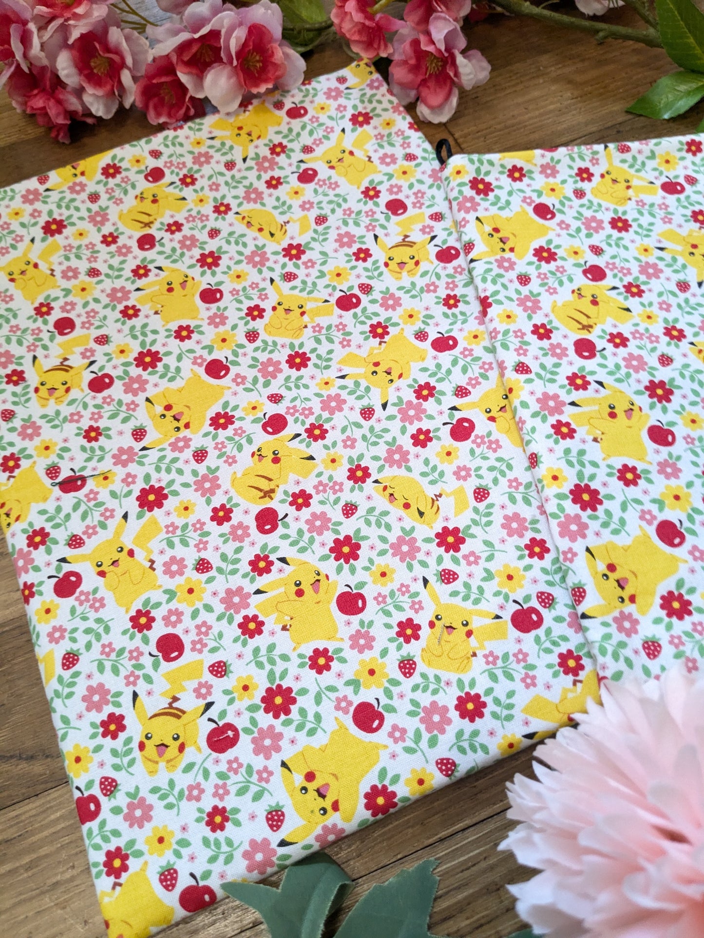 Housse de protection pour livre ou liseuse / booksleeve "Souris électrique"