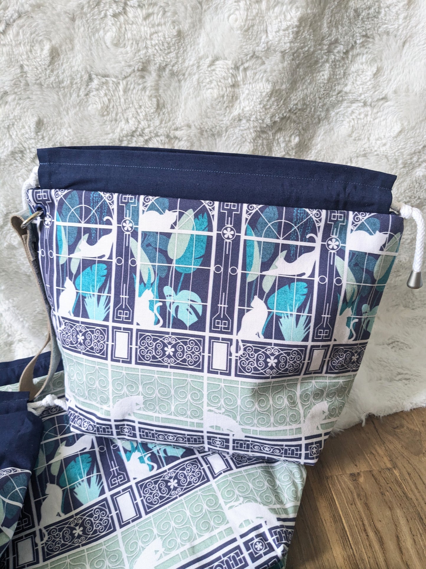 Sac à projet Basic "Chats au jardin d'hiver"