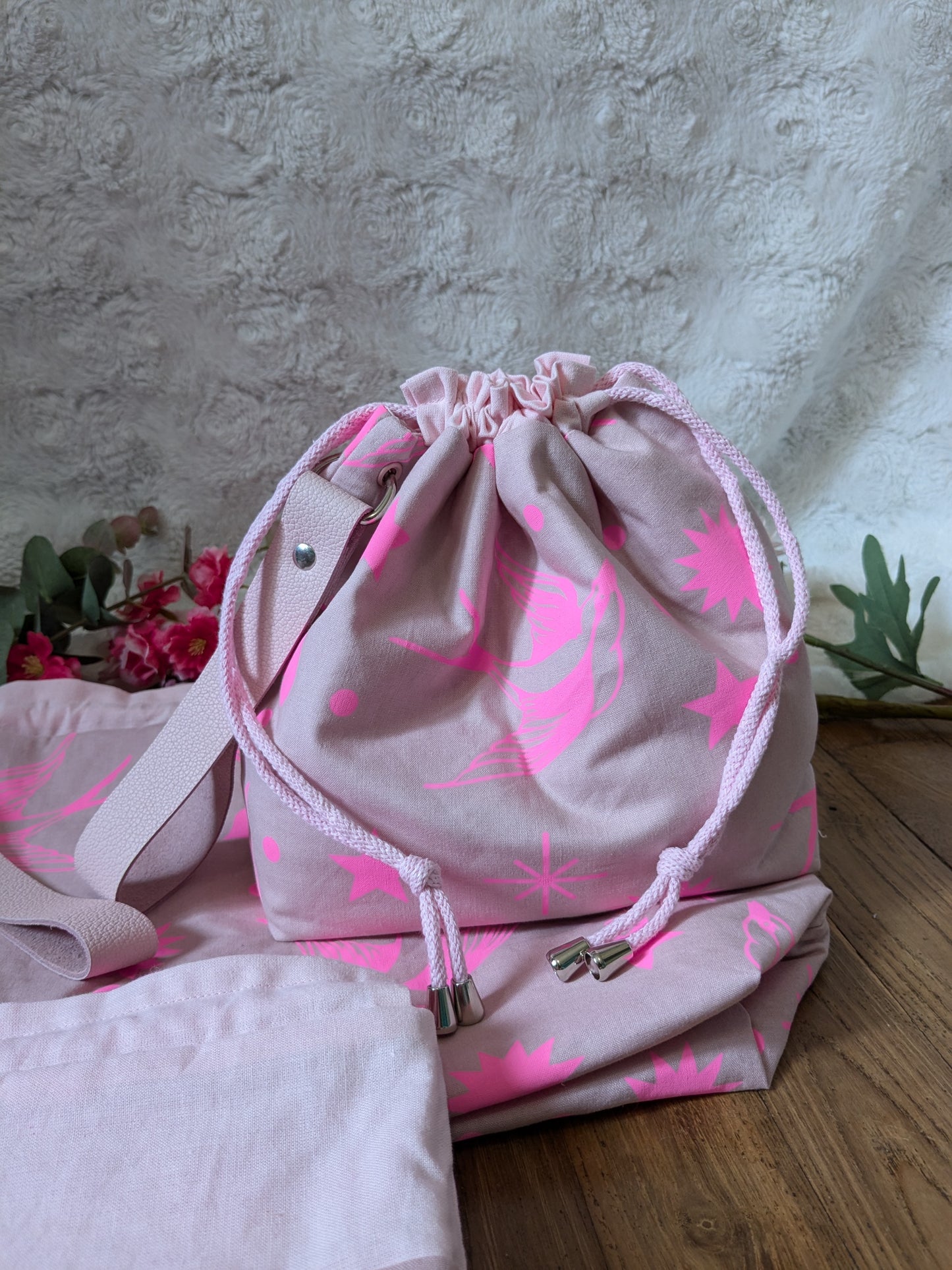 Sac à projet "Hirondelles roses fluo"