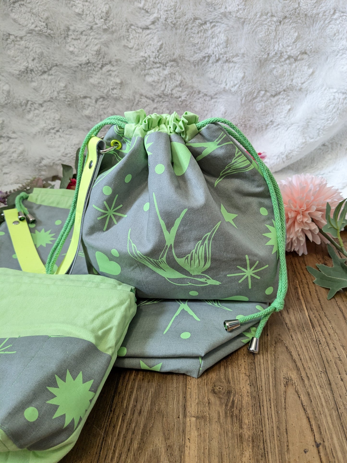 Sac à projet "Hirondelles vertes fluo"