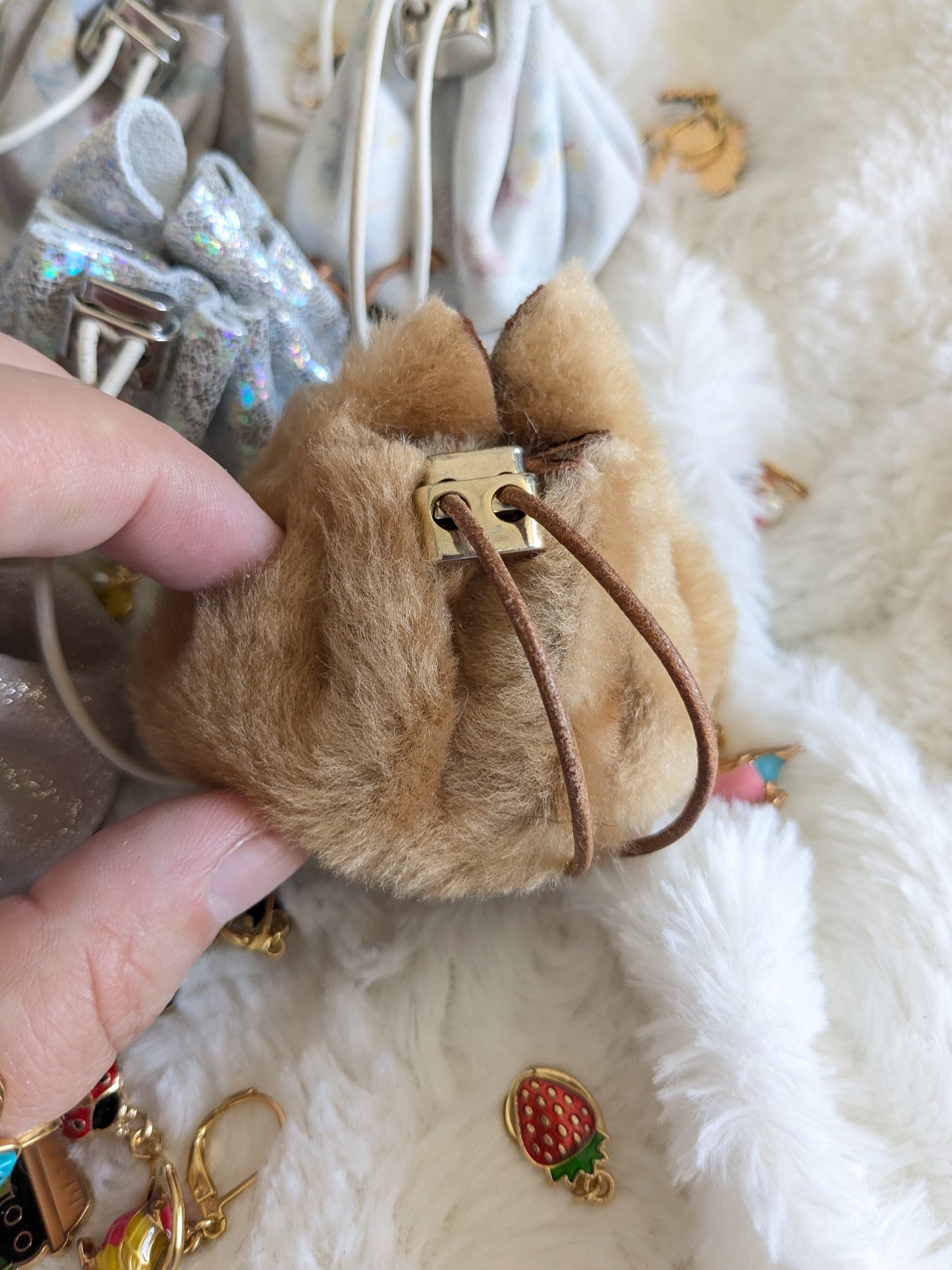Bourse en cuir pour petits accessoires tricot