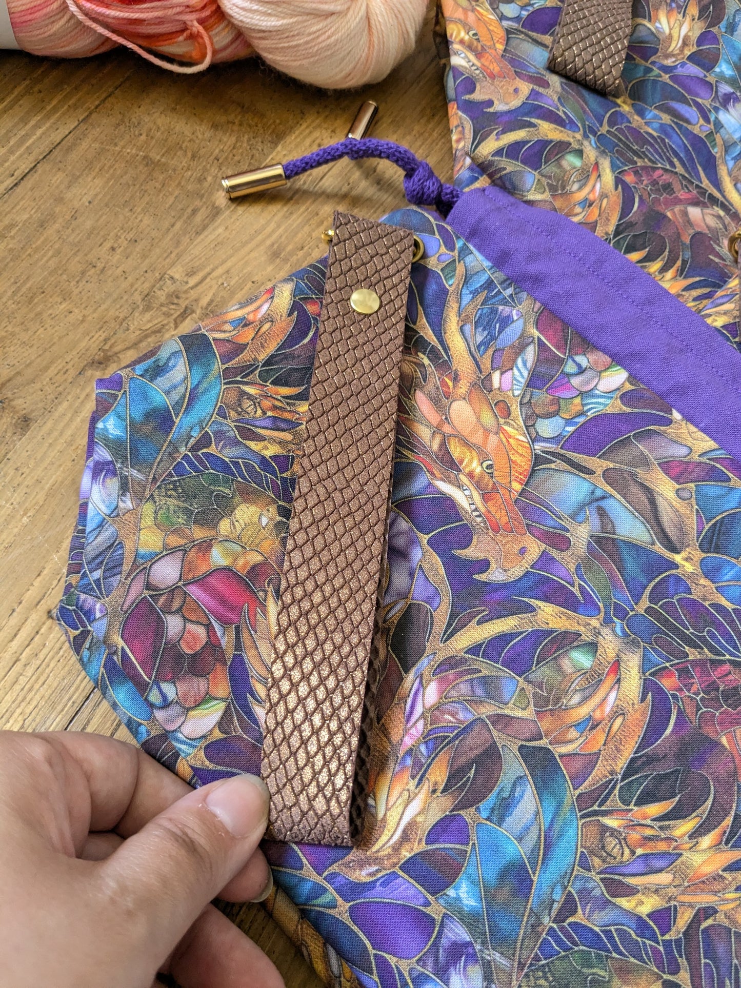 Sac à projet Basic "Vitrail draconique"