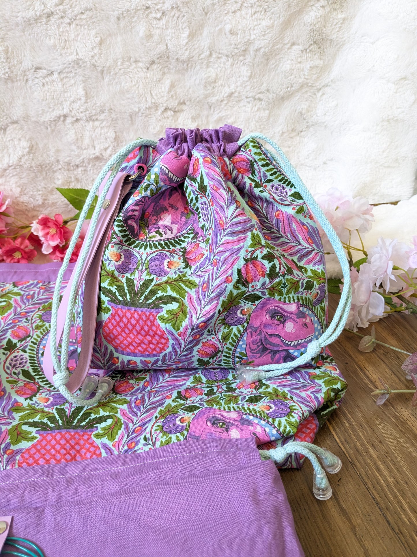Sac à projet Basic "T-Rex roses"