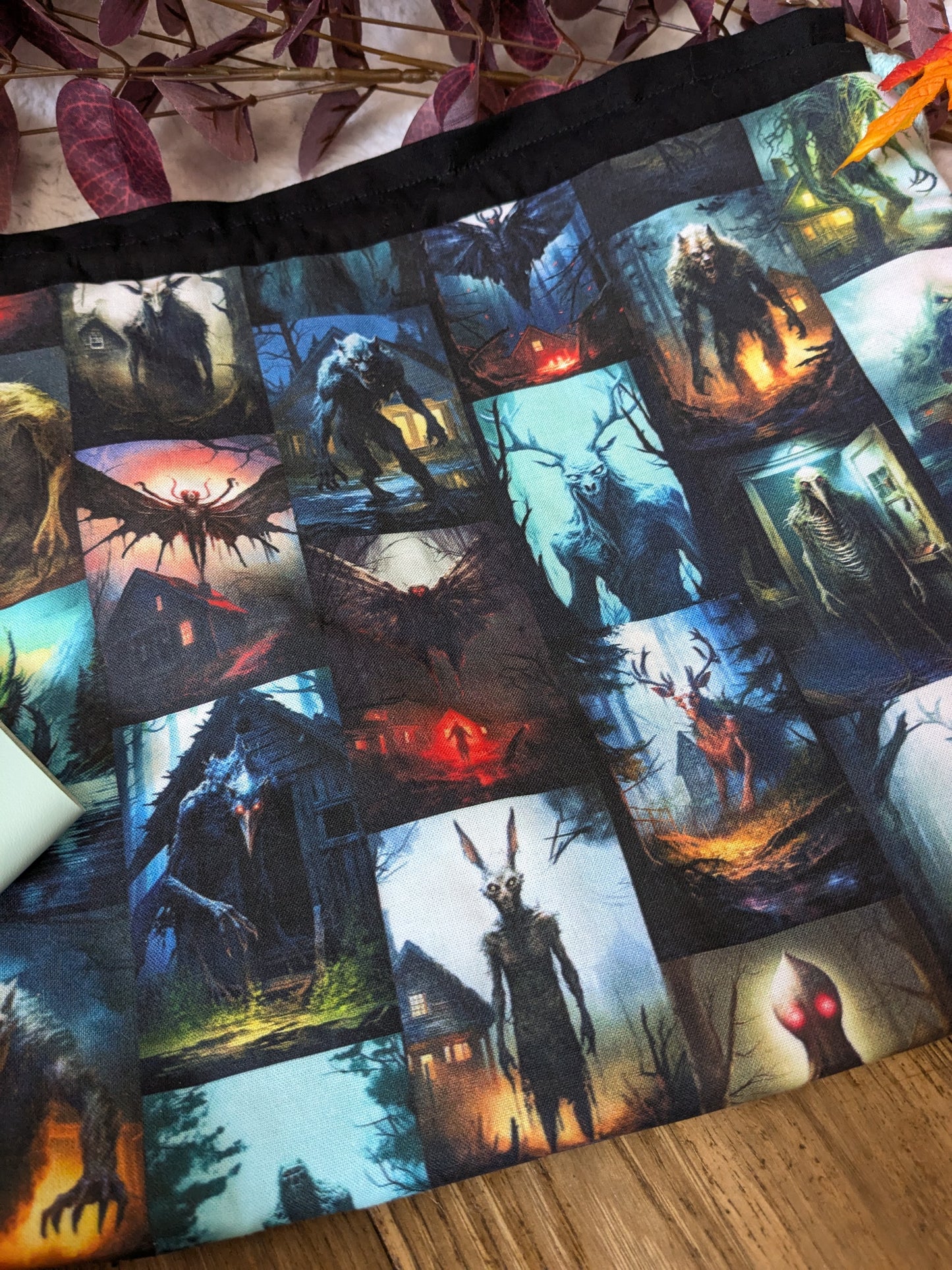 Sac à projet "Realistic cryptids"