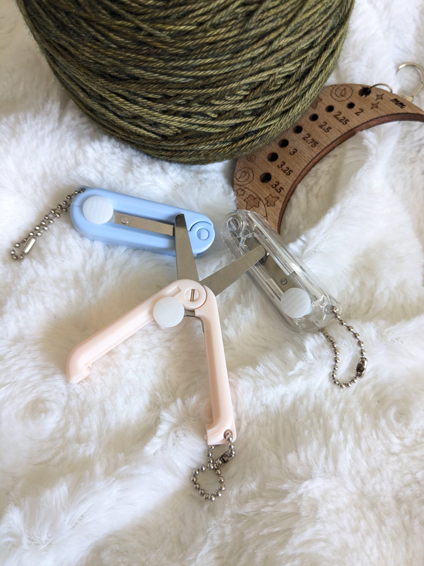 Mini ciseaux pliants