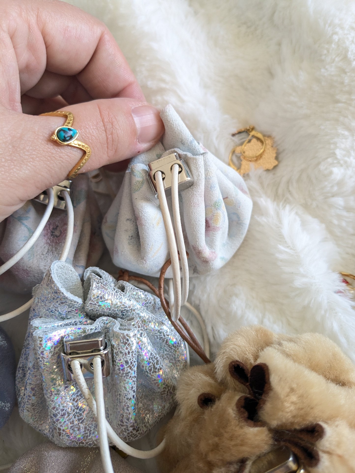 Bourse en cuir pour petits accessoires tricot