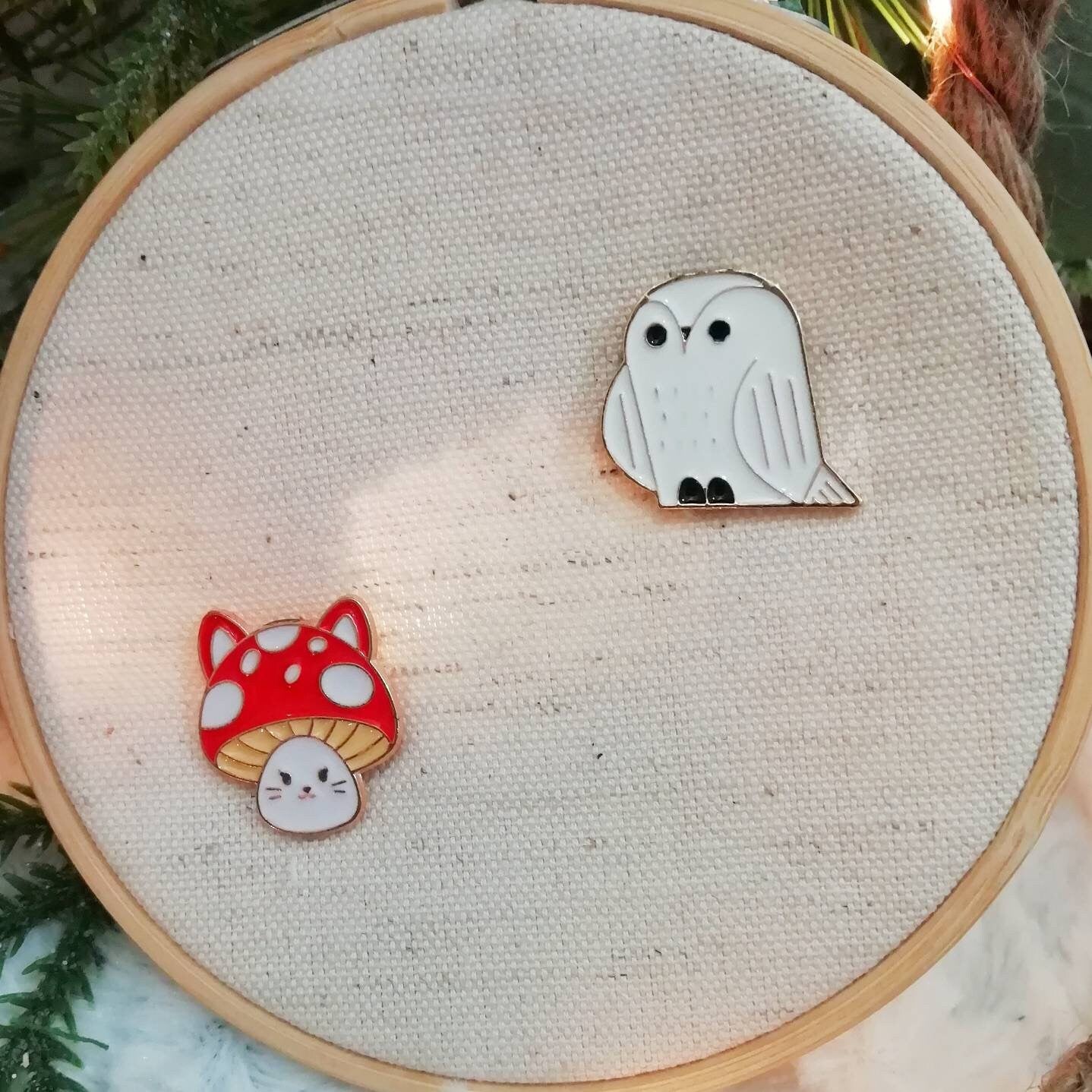 Magnetic needle holder / needle minder "White owl" and "Shroom cat"