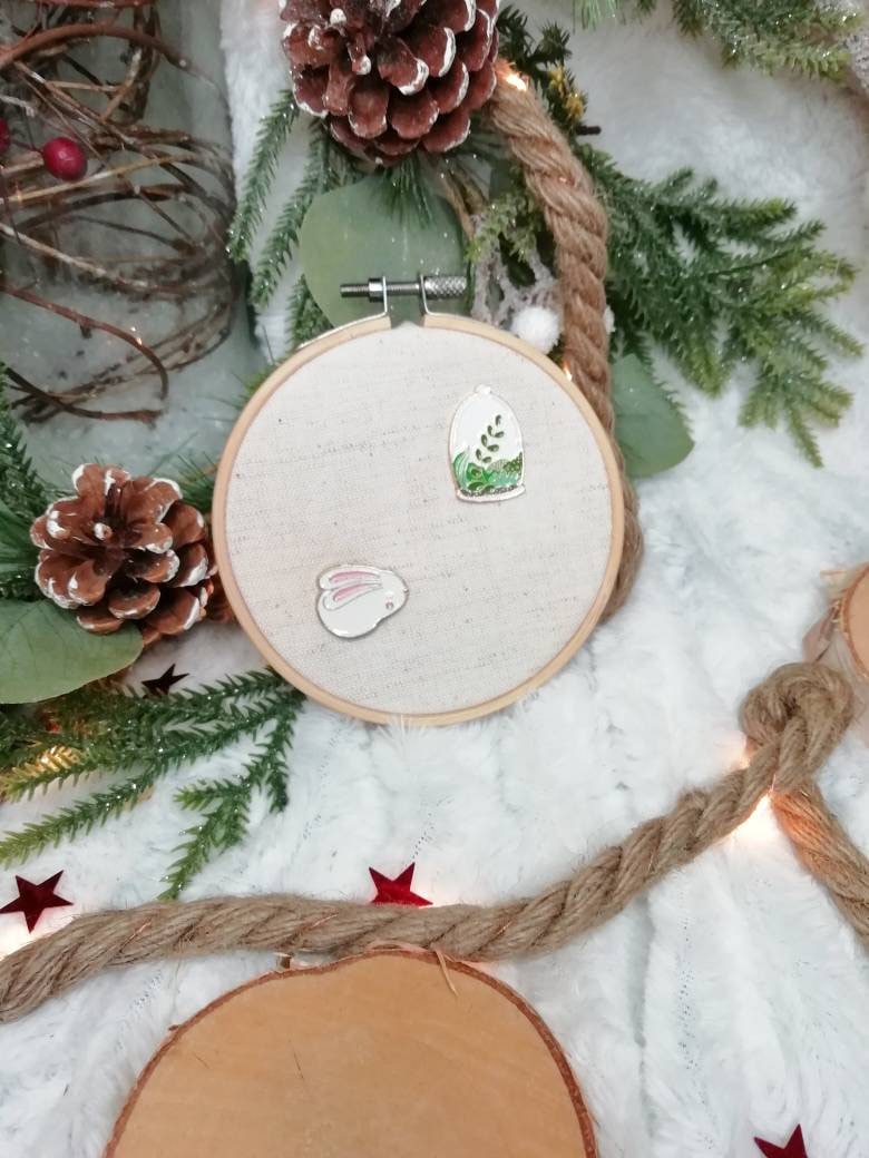 Magnetic needle holder or needle minder "Sleeping rabbit", "Terrarium bell"