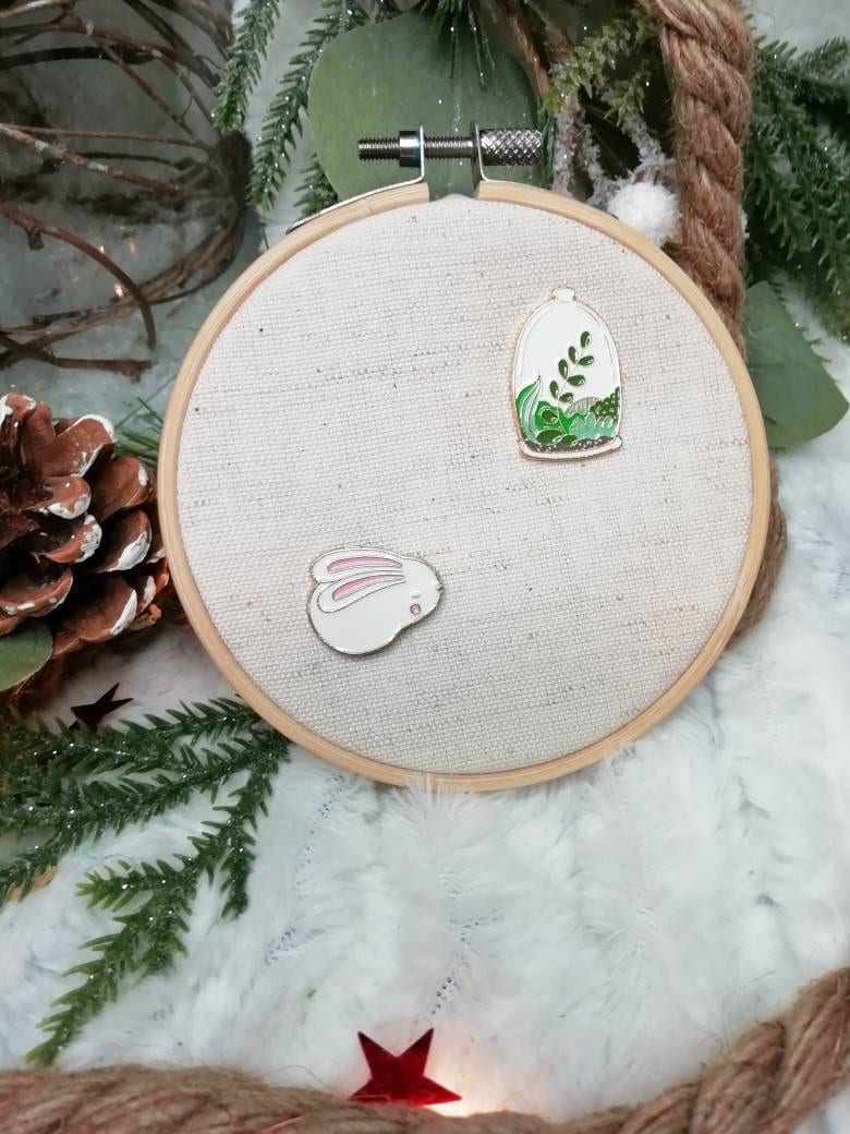 Magnetic needle holder or needle minder "Sleeping rabbit", "Terrarium bell"