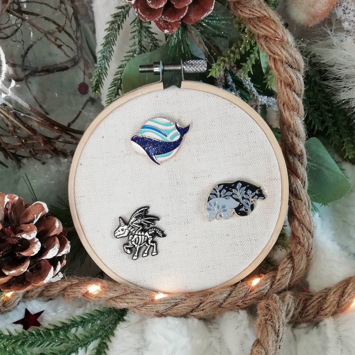 Magnetic needle holder / needle minder "Blue whale", "Winged unicorn", "Bear and cub"