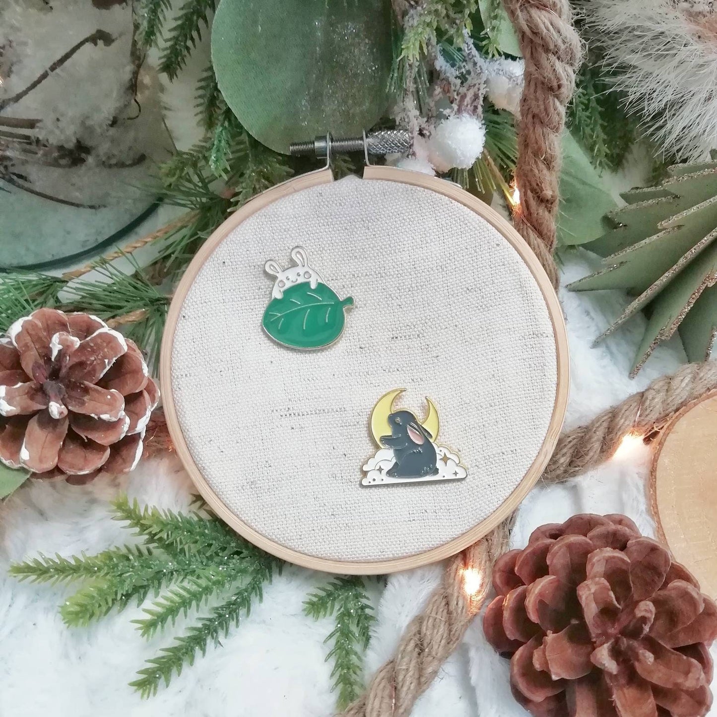 Magnetic needle holder / needle minder "Rabbit and leaf", "Rabbit and moon"