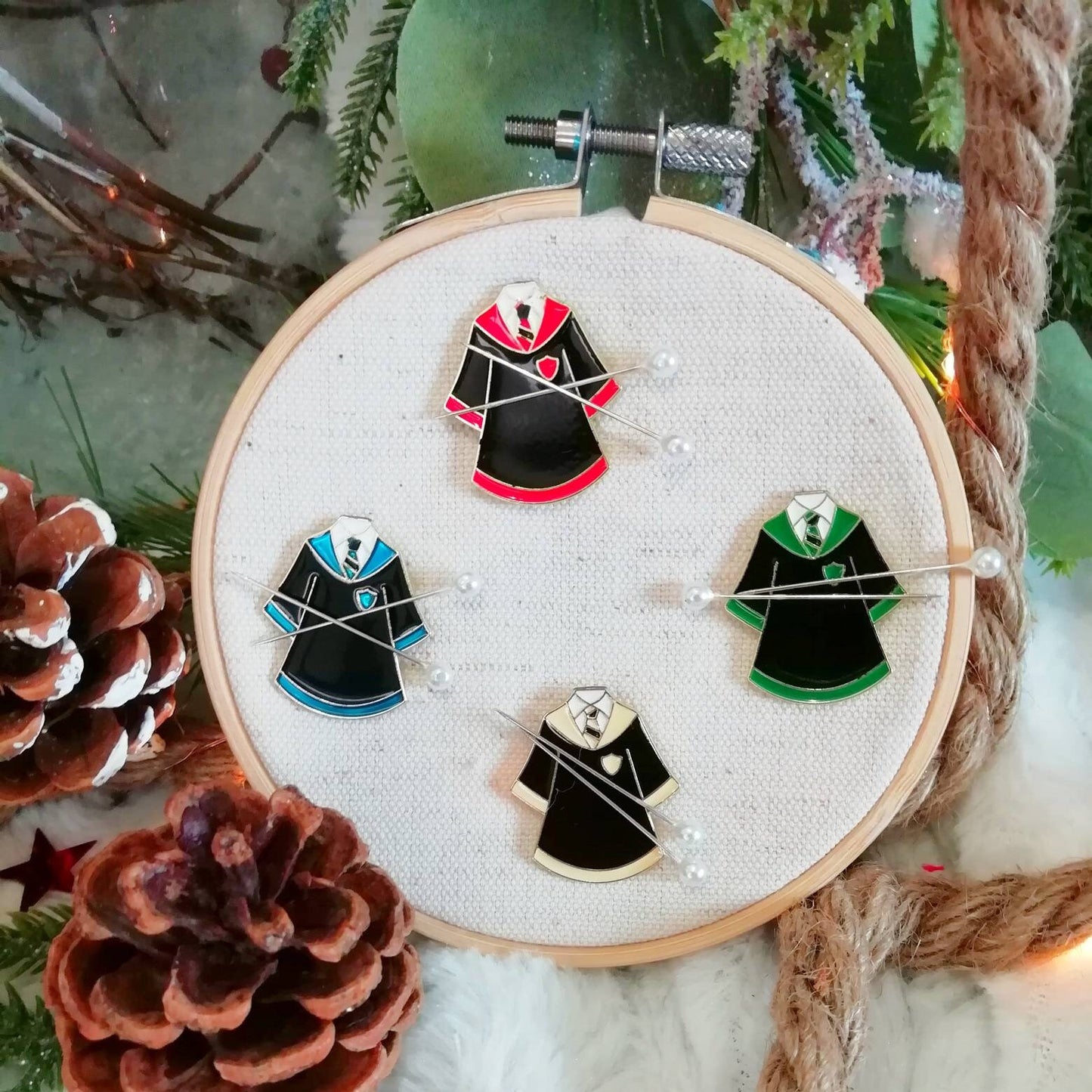 Wizard uniform needle holder