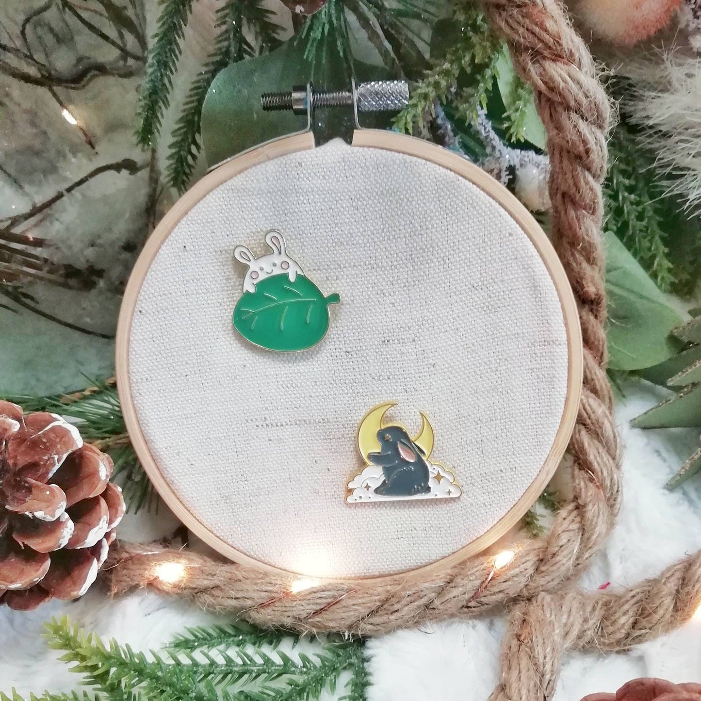 Magnetic needle holder / needle minder "Rabbit and leaf", "Rabbit and moon"
