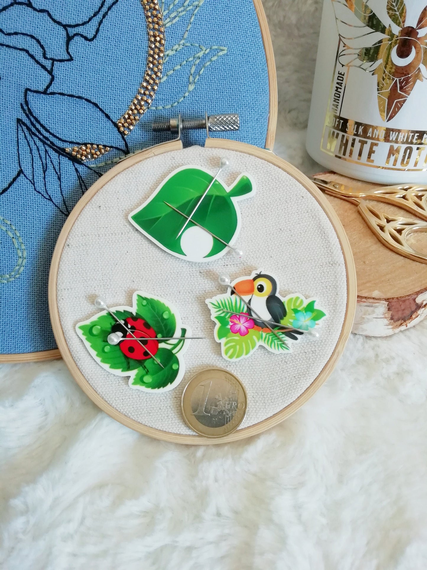 Magnetic needle holder / needle minder "Leaf", "Ladybug" or "Tropical Toucan"