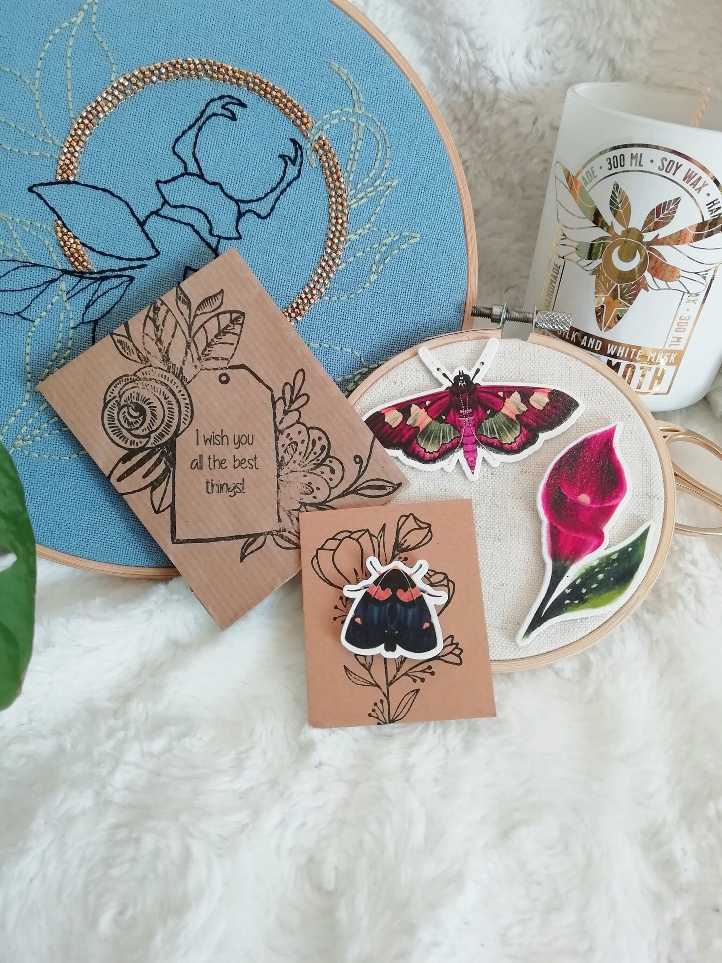 Magnetic needle holder / needle minder "Pink butterfly", "Pink arum" or "Moth"
