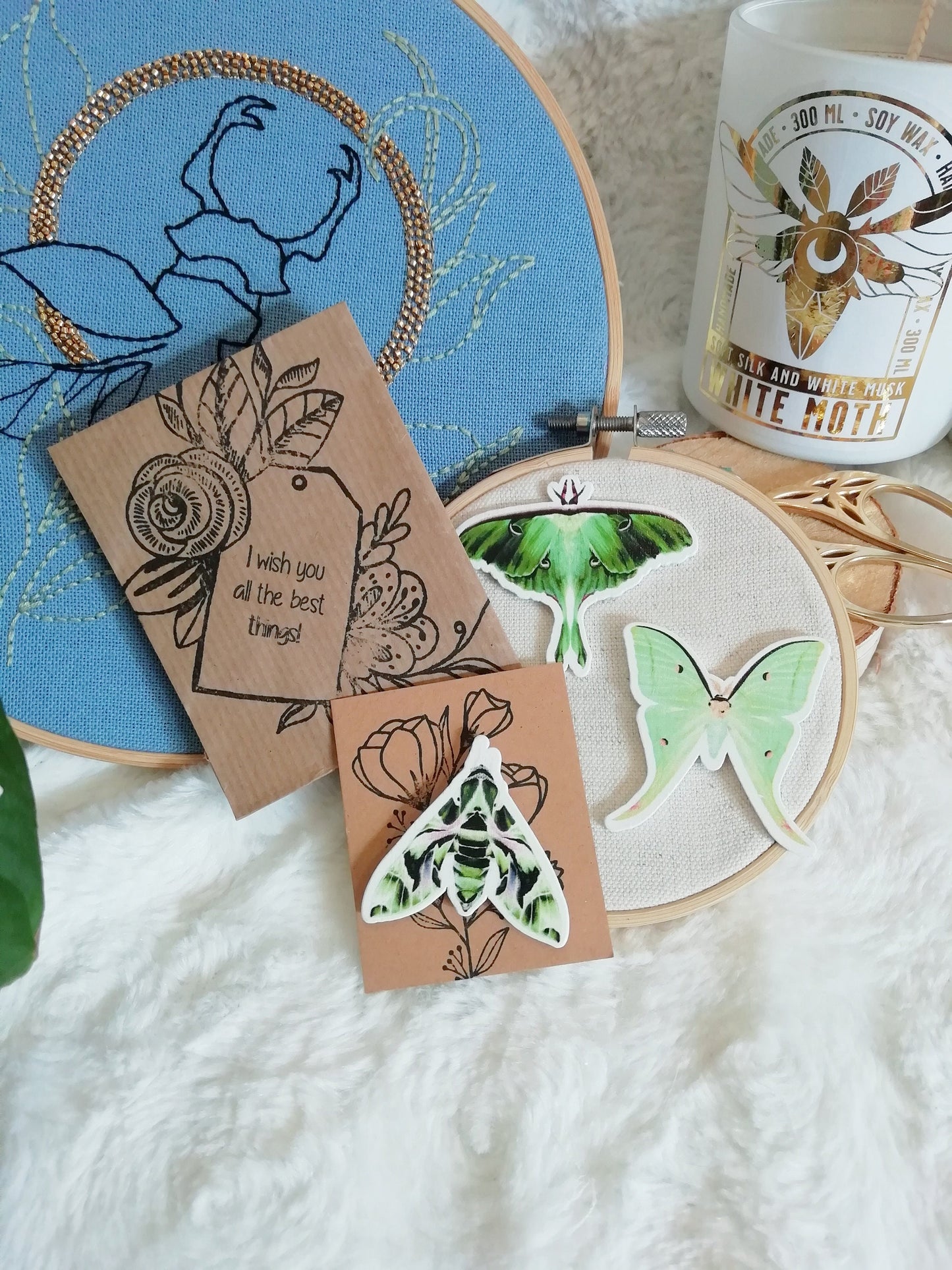 Magnetic needle holder / needle minder Green butterflies