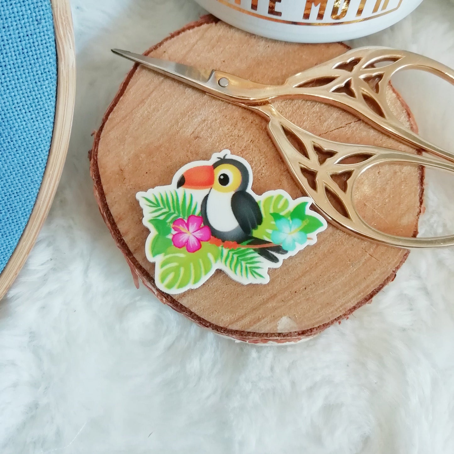 Magnetic needle holder / needle minder "Leaf", "Ladybug" or "Tropical Toucan"