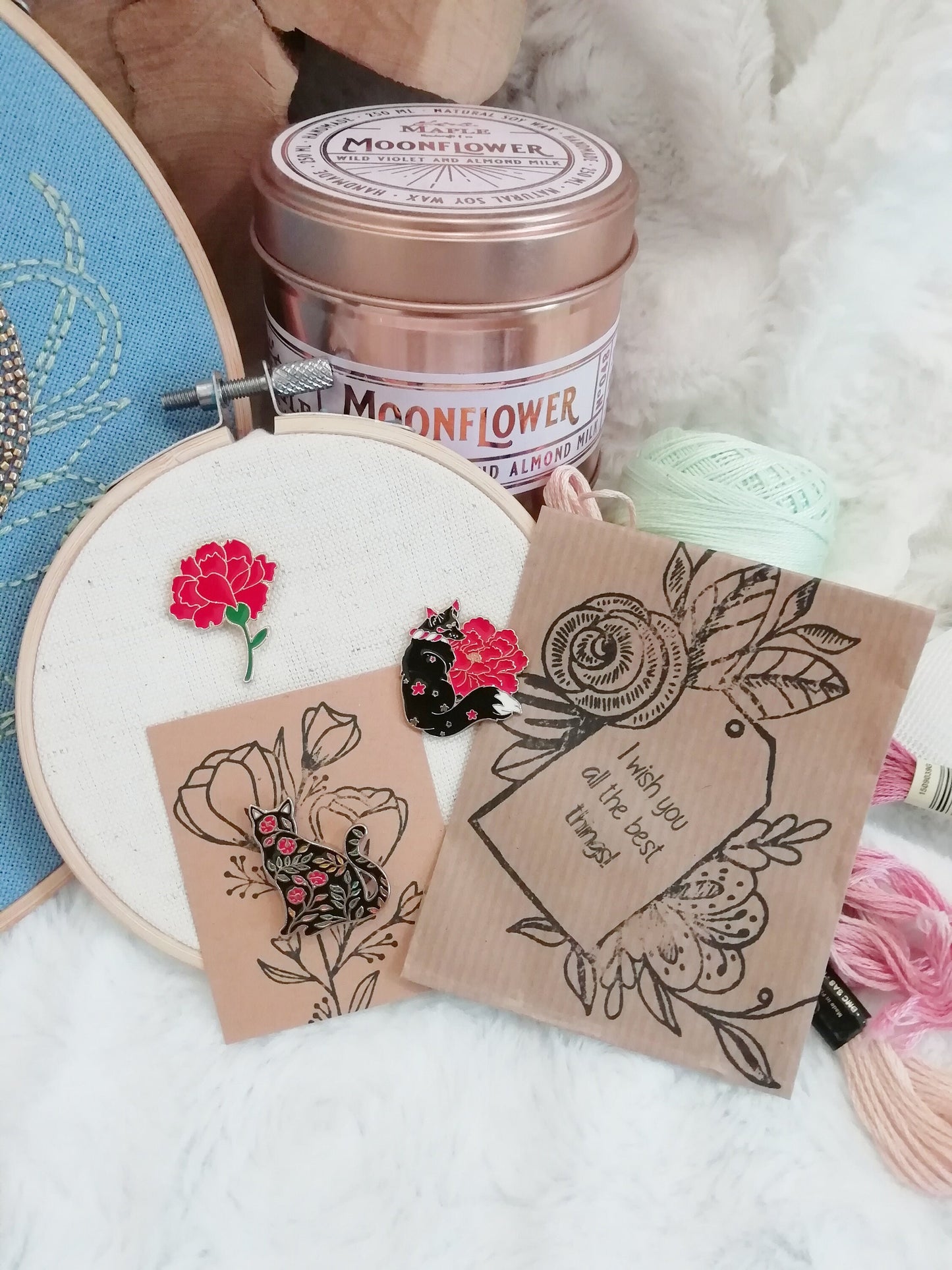 Magnetic needle holder for embroidery "Red peony", "Kitsune", "Flower cat"