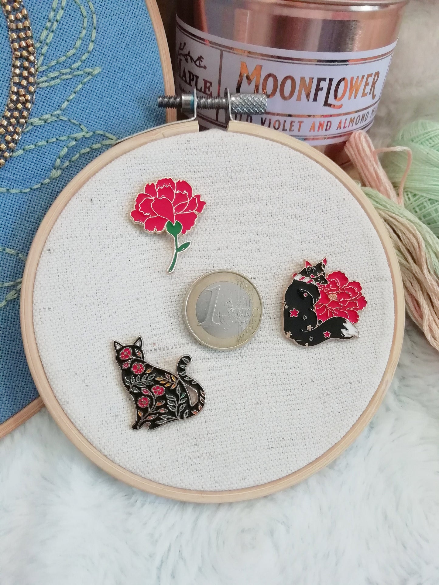 Magnetic needle holder for embroidery "Red peony", "Kitsune", "Flower cat"