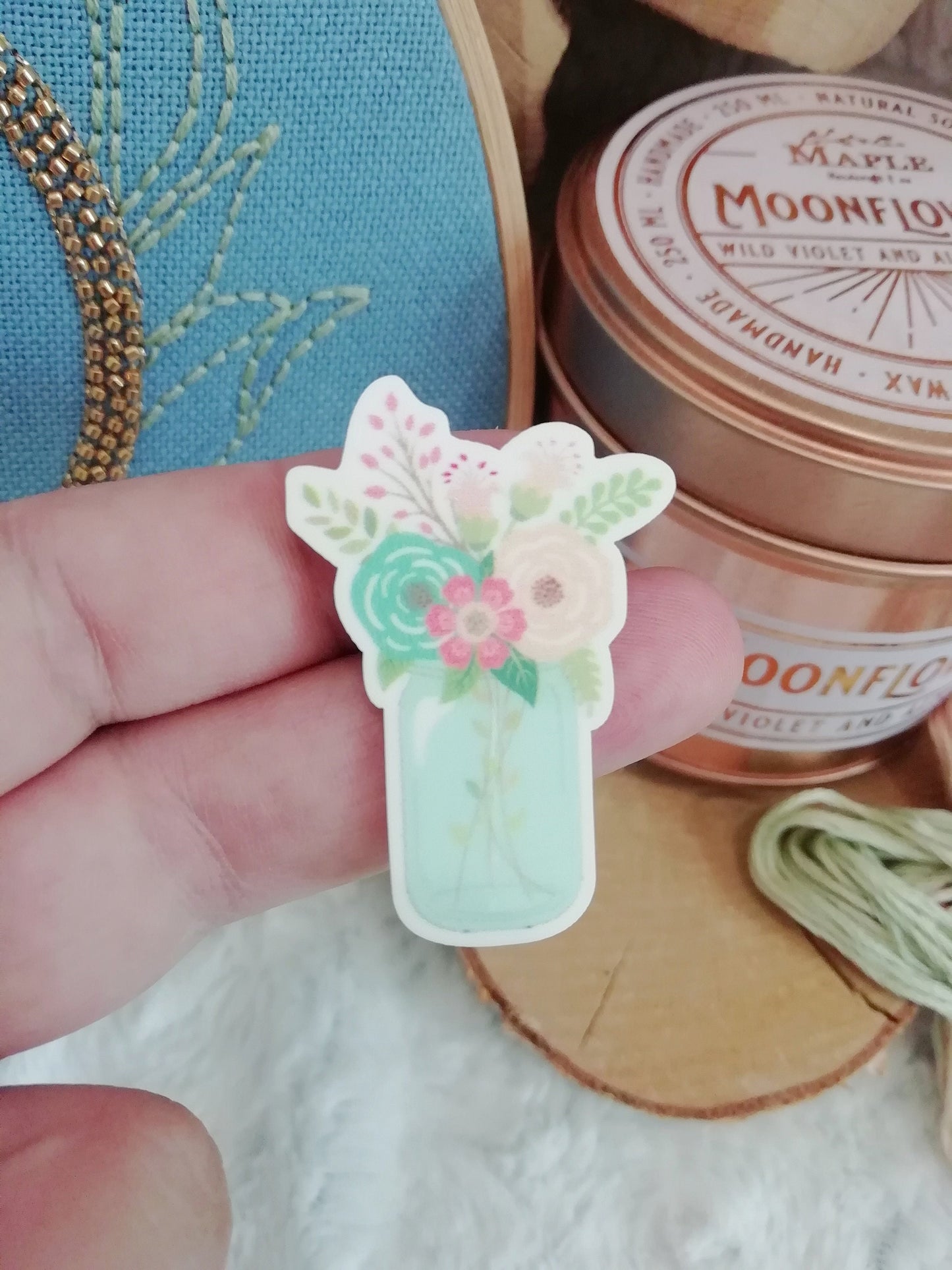 Magnetic needle holder / needle minder "Bouquet and feathers", "Flower envelope" or "Pastel bouquet"