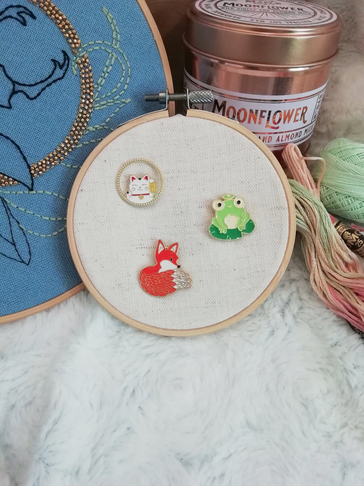 Magnetic needle holder for embroidery "Fox", "Maneki neko", "Frog"