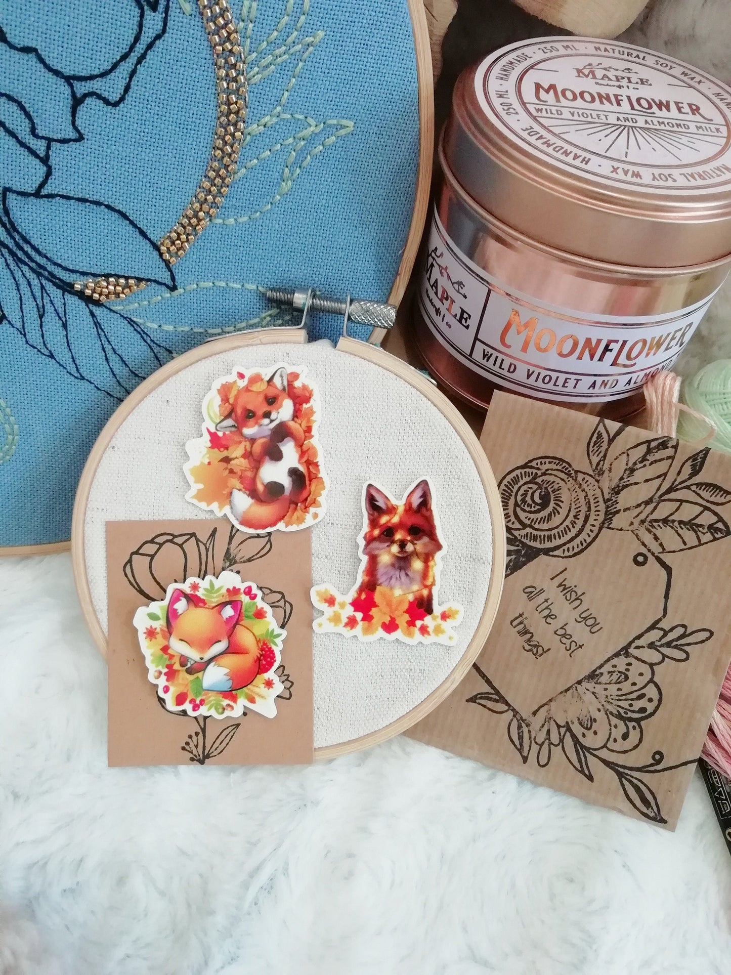 Magnetic needle holder / needle minder "Cute fox", "Sleepy fox" or "Eclats de lumiere"