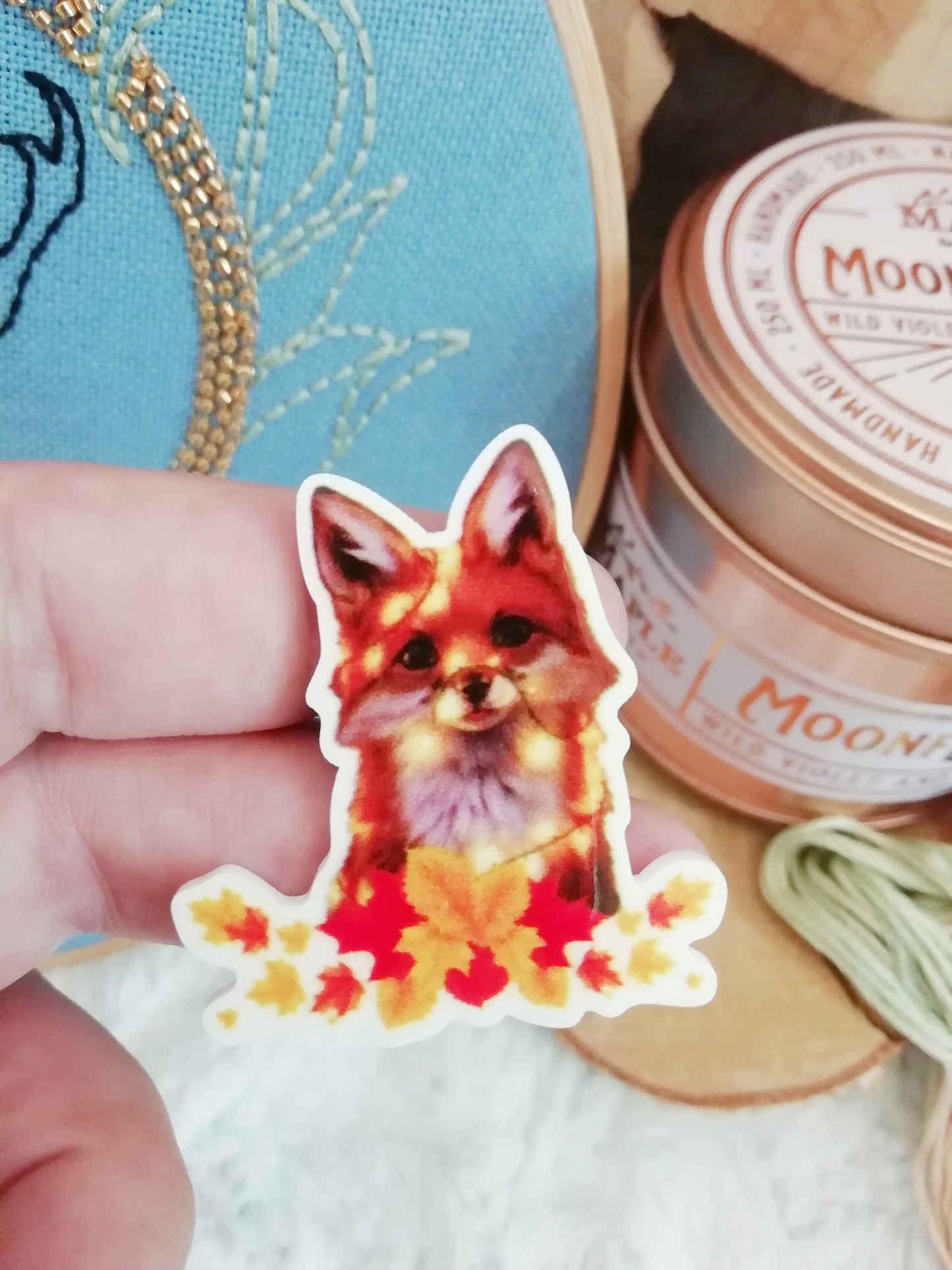 Magnetic needle holder / needle minder "Cute fox", "Sleepy fox" or "Eclats de lumiere"