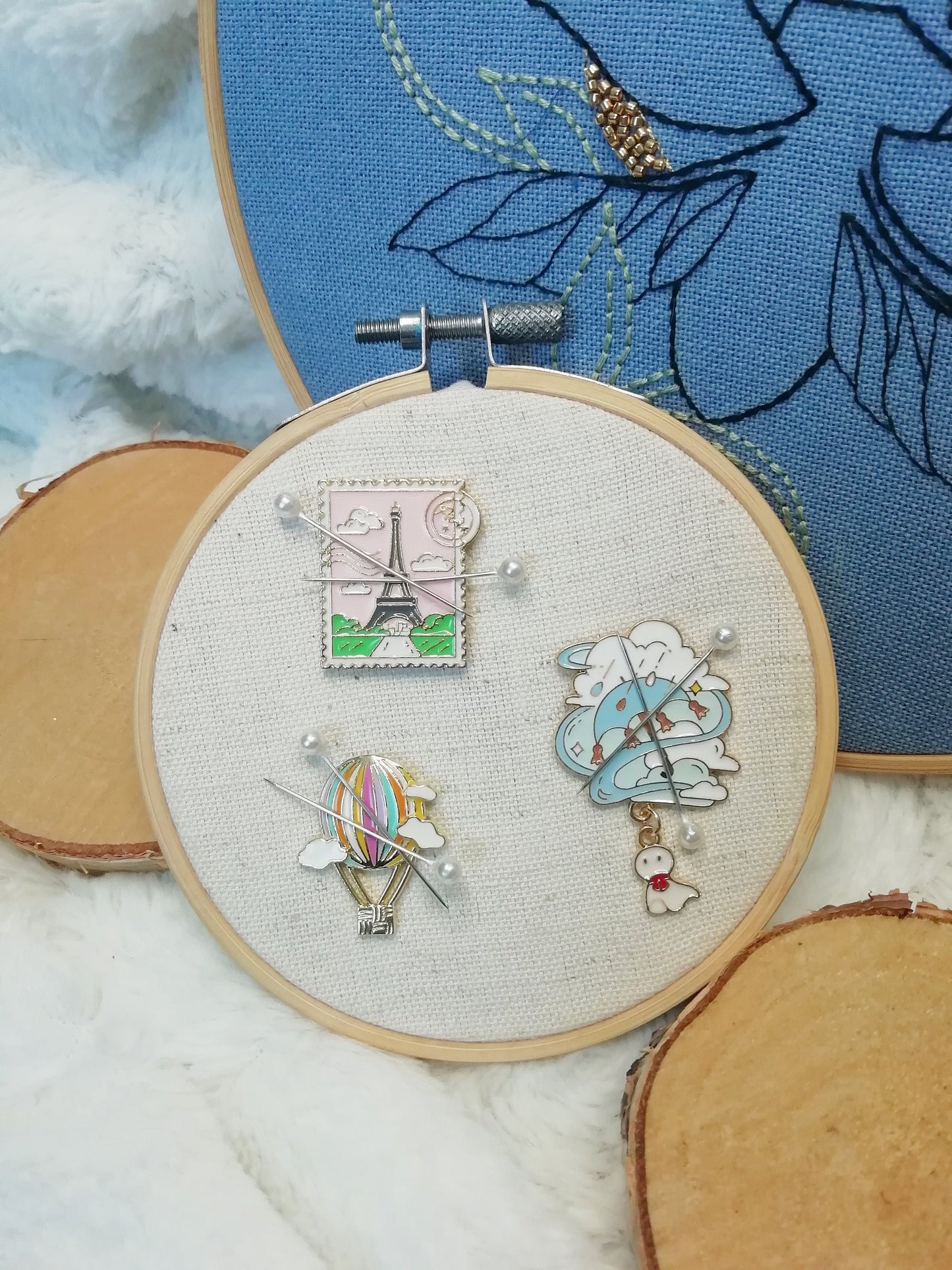 Magnetic needle holder for embroidery "Eiffel Stamp", "Rainy Day" and "Montgolfiere"