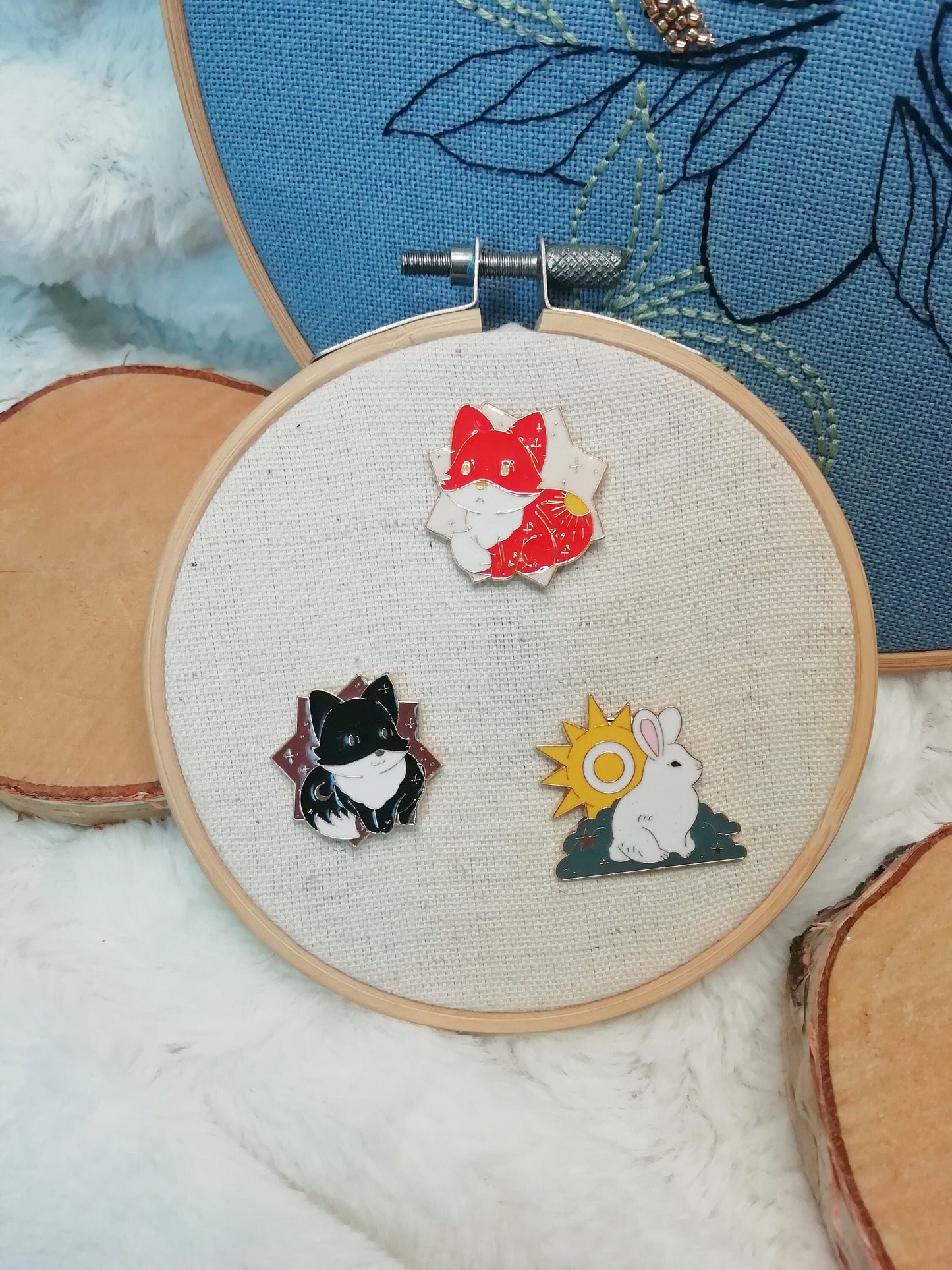 Magnetic needle holder for embroidery "Day Fox", "Night Fox" and "Rabbit and Sun"
