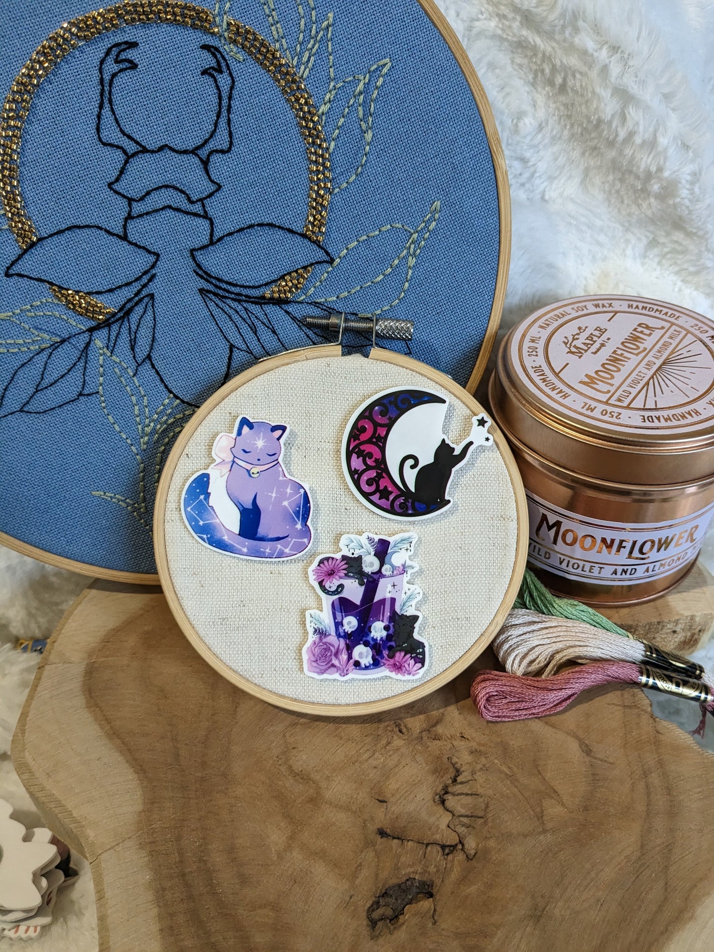 Magnetic needle holder / needle minder "Cat constellation", "Cat and moon" or "Cats and bubble tea"