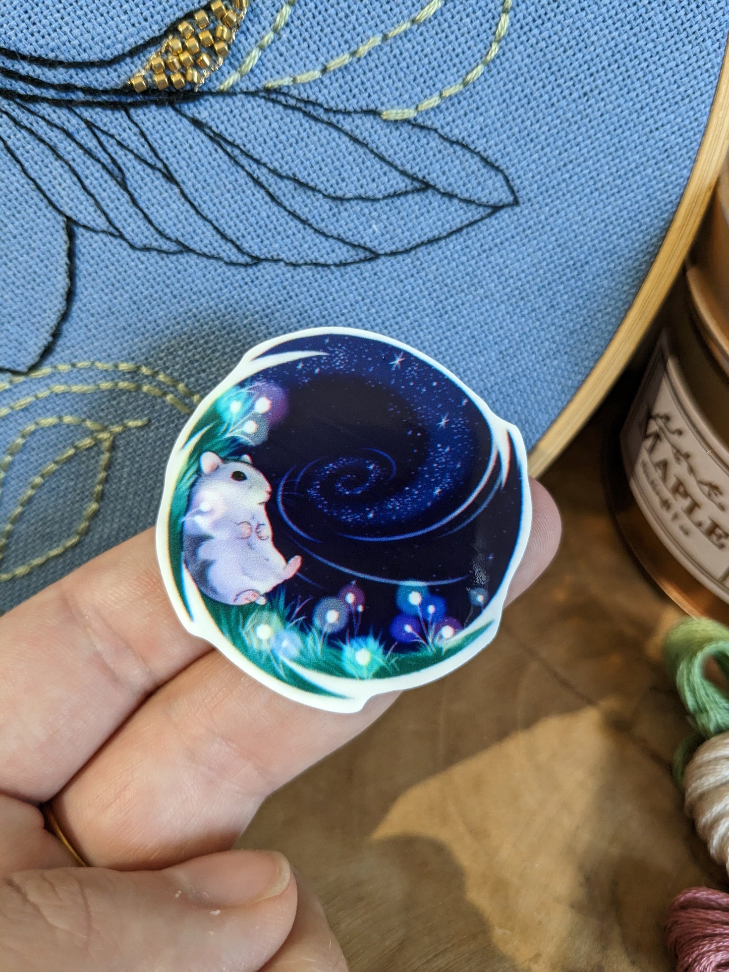 Magnetic needle holder / needle minder "Hamster under the stars", "Bee" or "Love"
