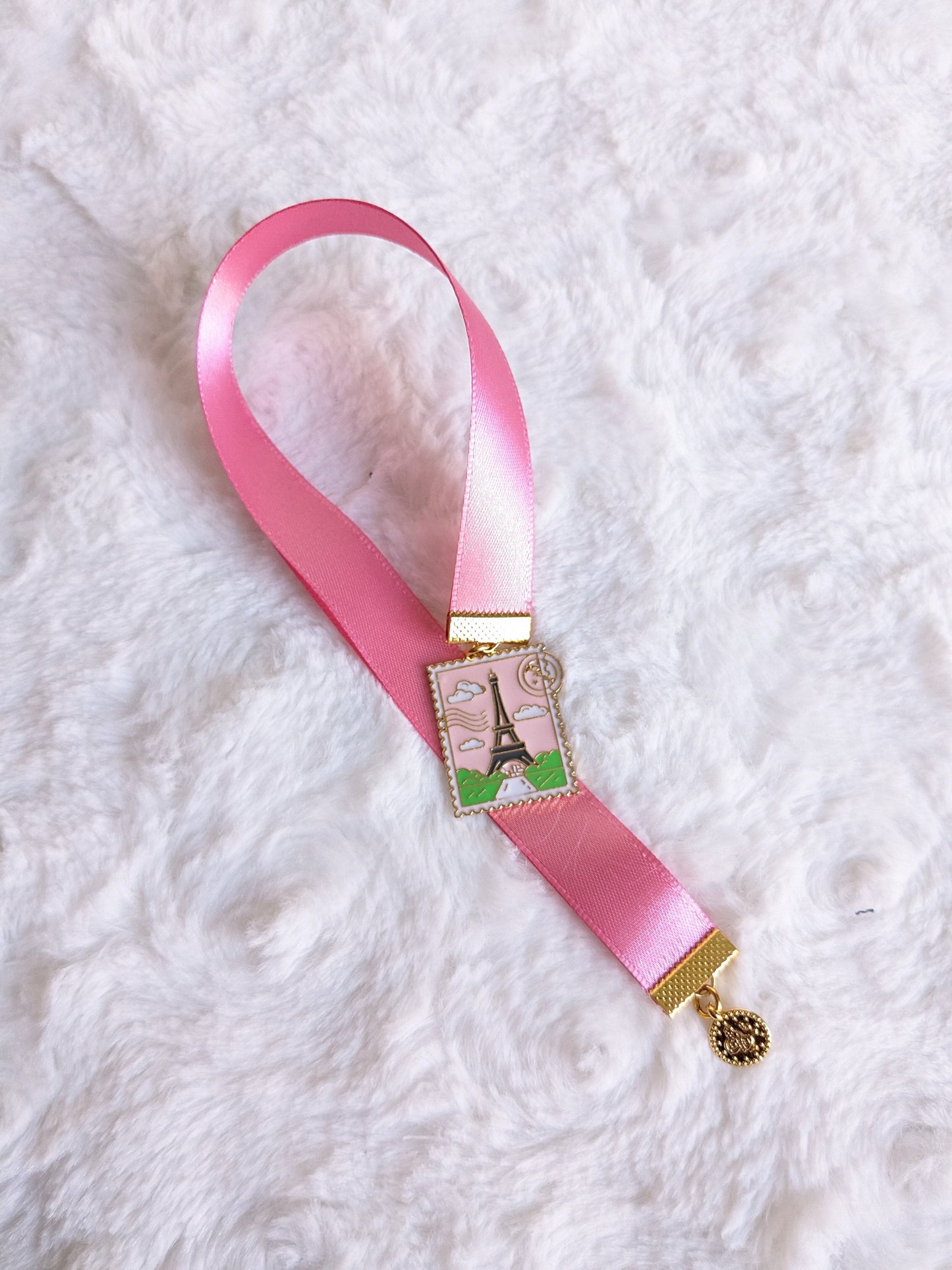 Anti-loss magnetic ribbon bookmark, model of your choice