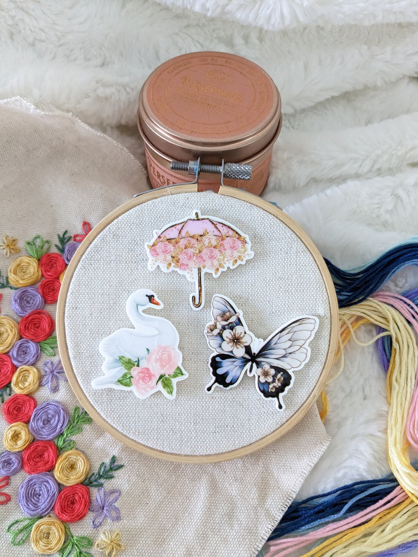 Magnetic needle holder / needle minder "Umbrella", "White Swan" or "Flower butterfly"