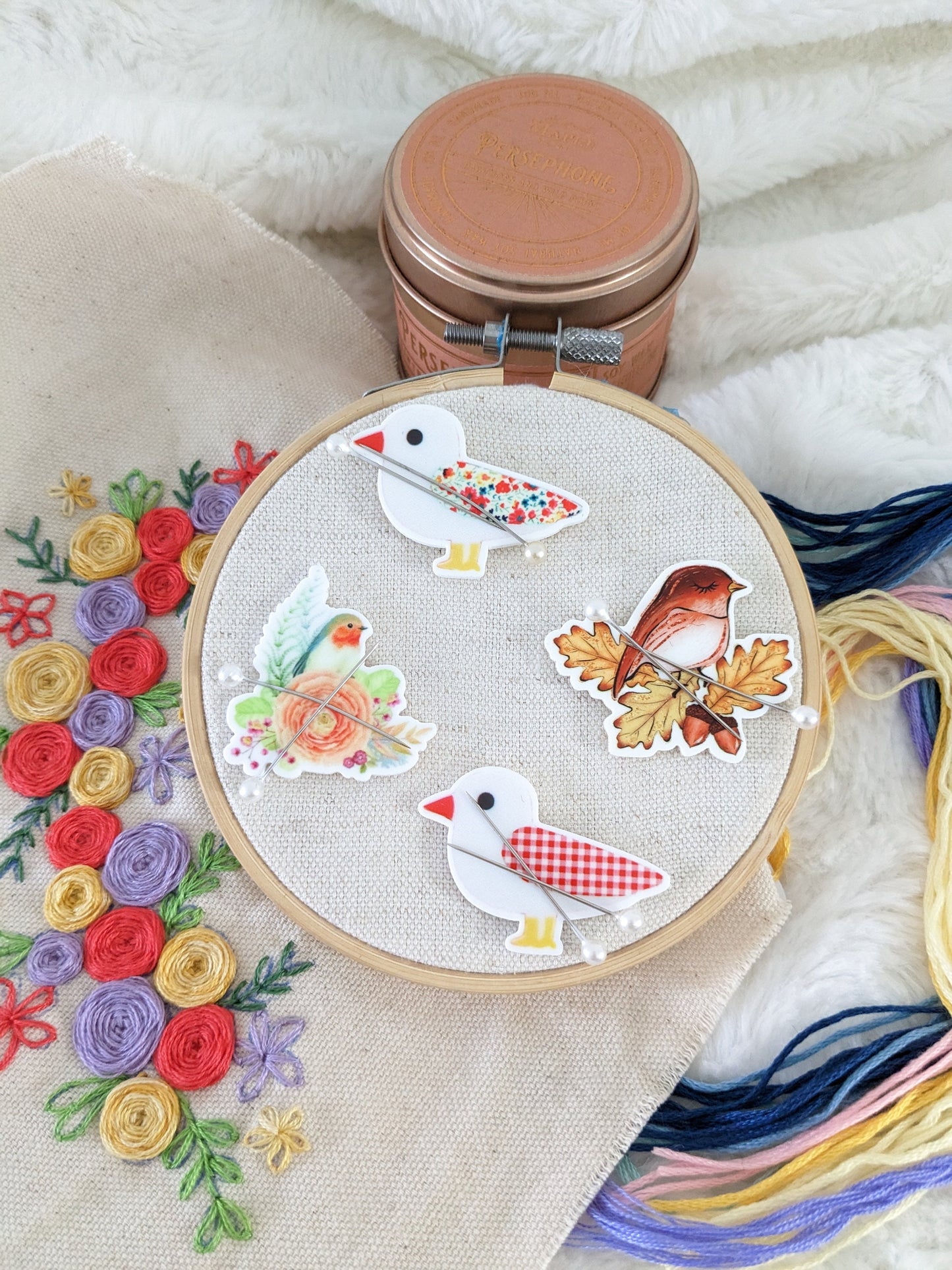 Magnetic needle holder / needle minder "Flowering seagull", "Autumn sparrow", "Gingham seagull" or "Rouge gorge"